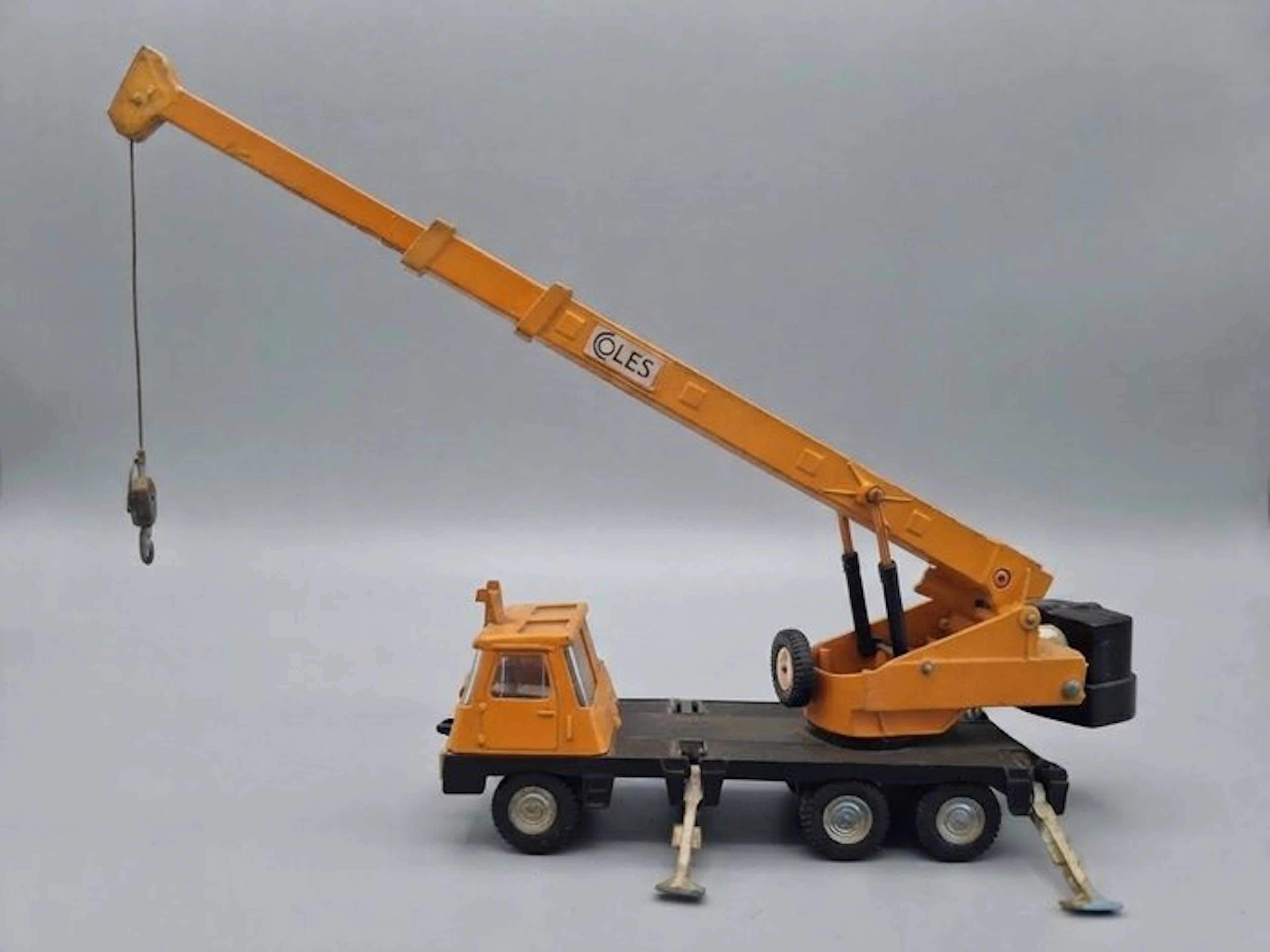 Dinky Toys 1:43 - Model truck - Coles Hydra Truck 150T