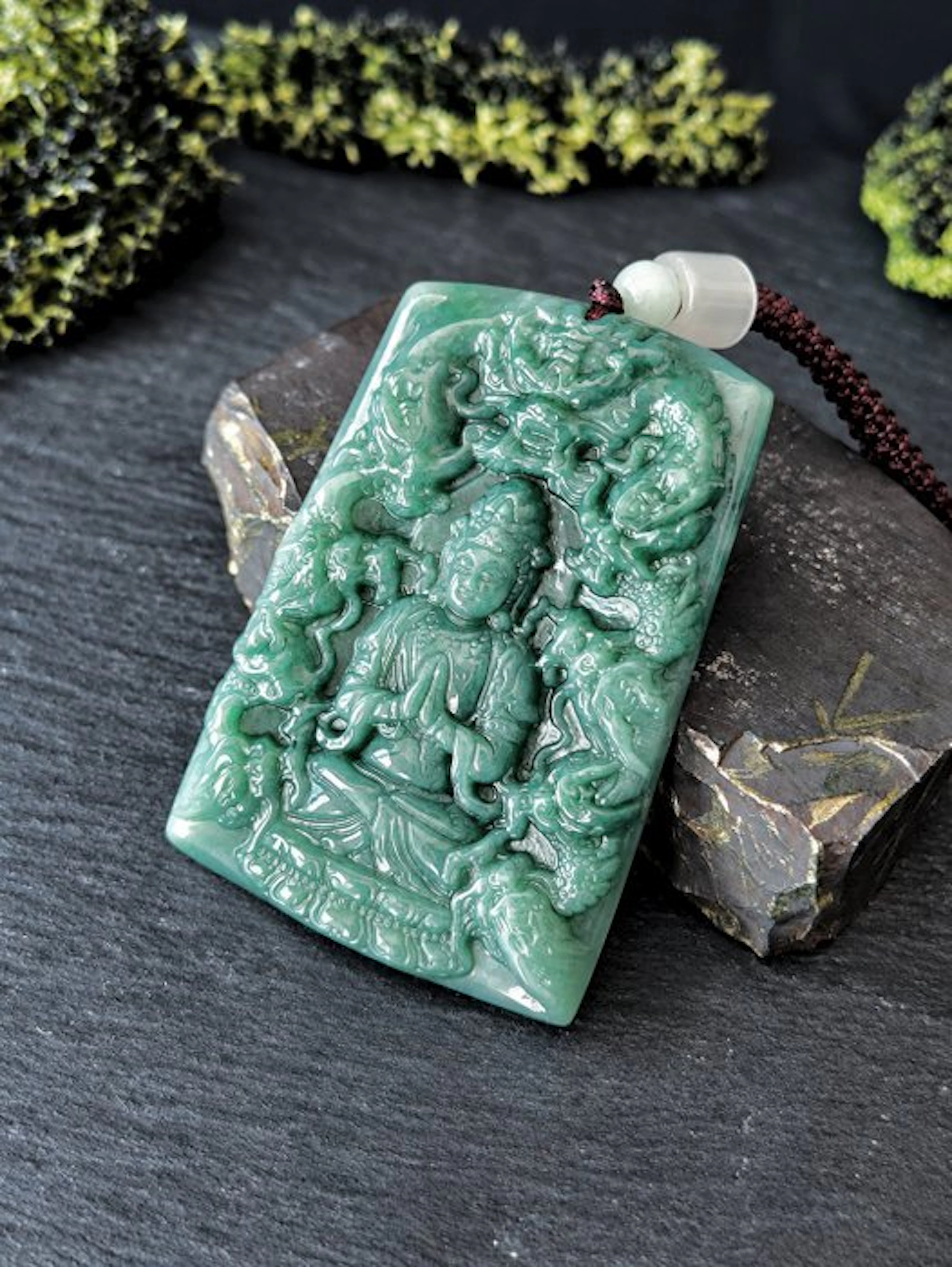 Certified Jadeite Pendant Jade carving of the Buddha- 32.54 g - (1)