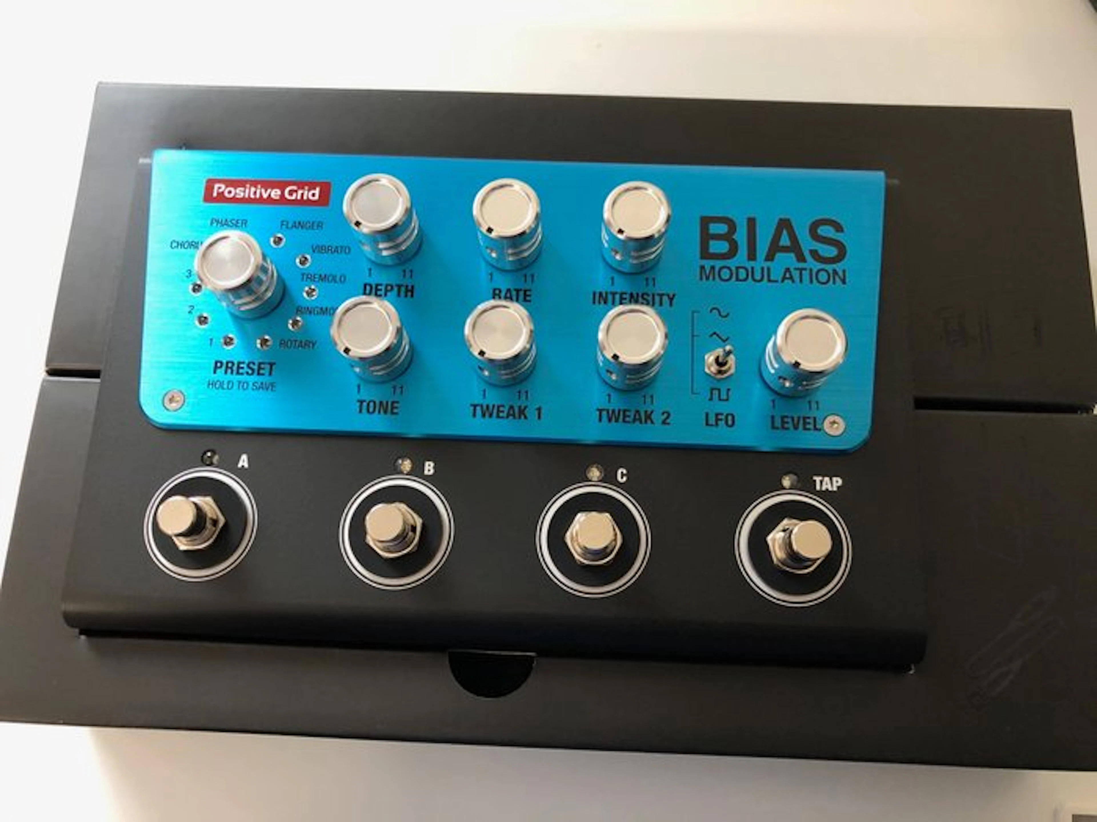 Positive Grid Bias Modulation Pro - Multieffect pedal