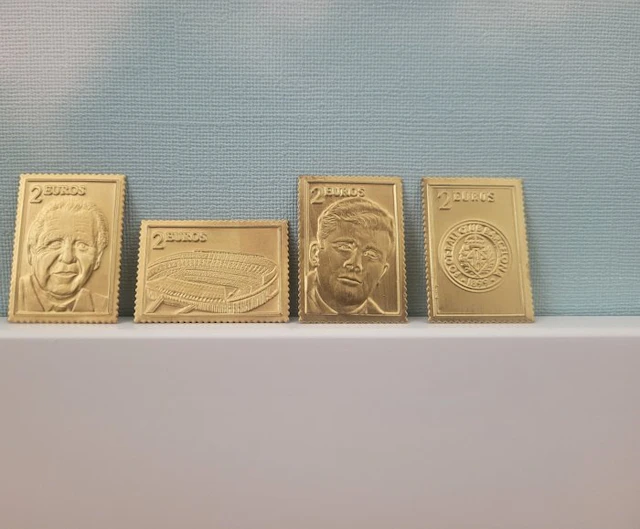 4 24k Gold Stamps of FC Barcelona Centenary: Núñez