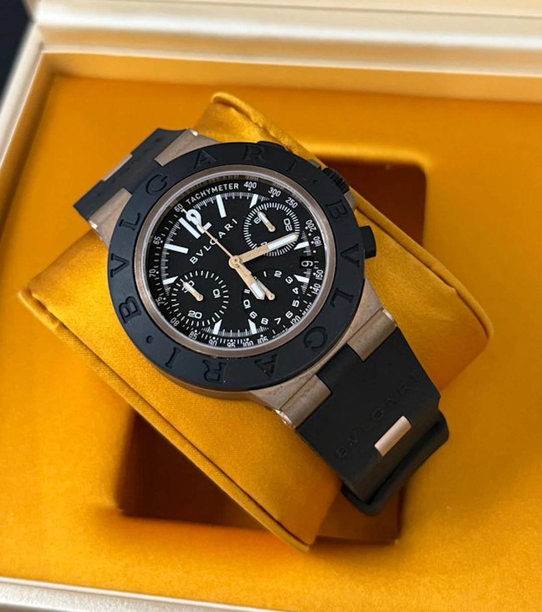 Bvlgari - Diagono Bvlgari Aluminium Bronze Chronograph - 104242 - Men - 2025