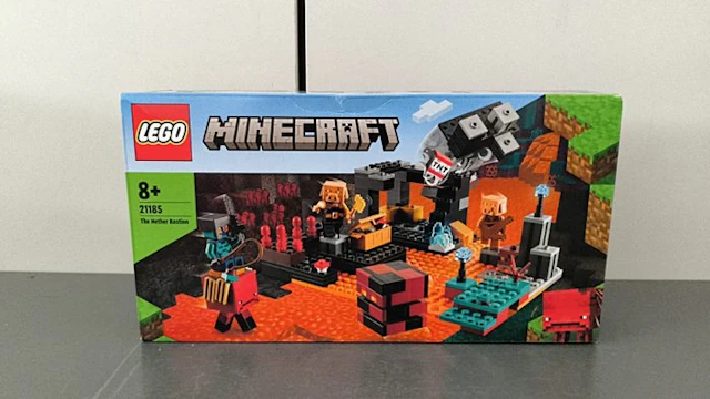 LEGO Set - 21185 - Minecraft - The Nether Bastion