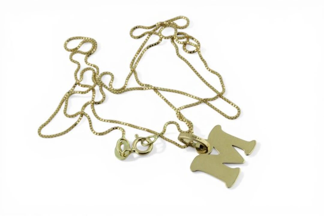 Necklace with pendant - 18 kt. Yellow gold