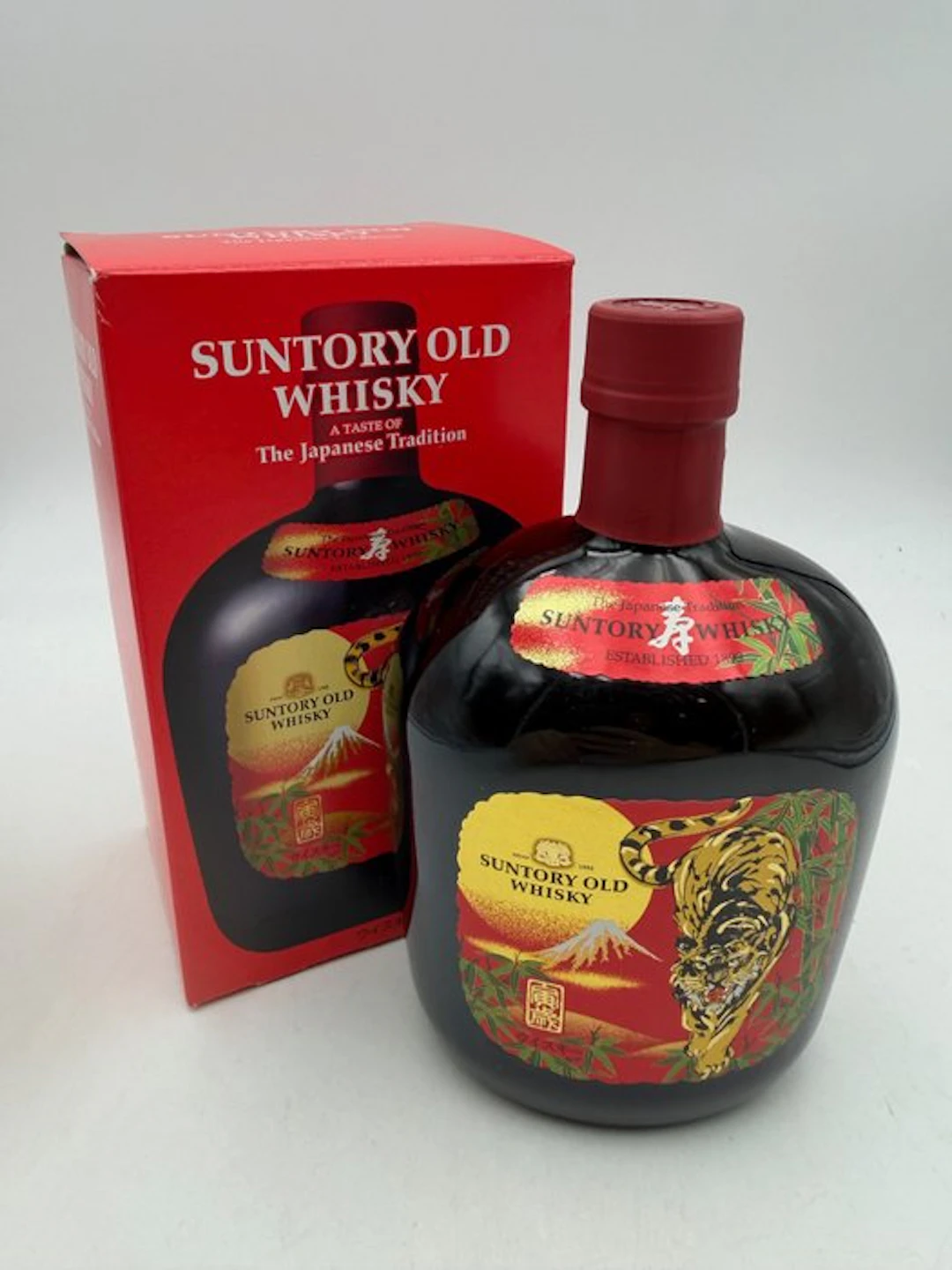 Suntory Old Year of the Tiger - Suntory - 700ml