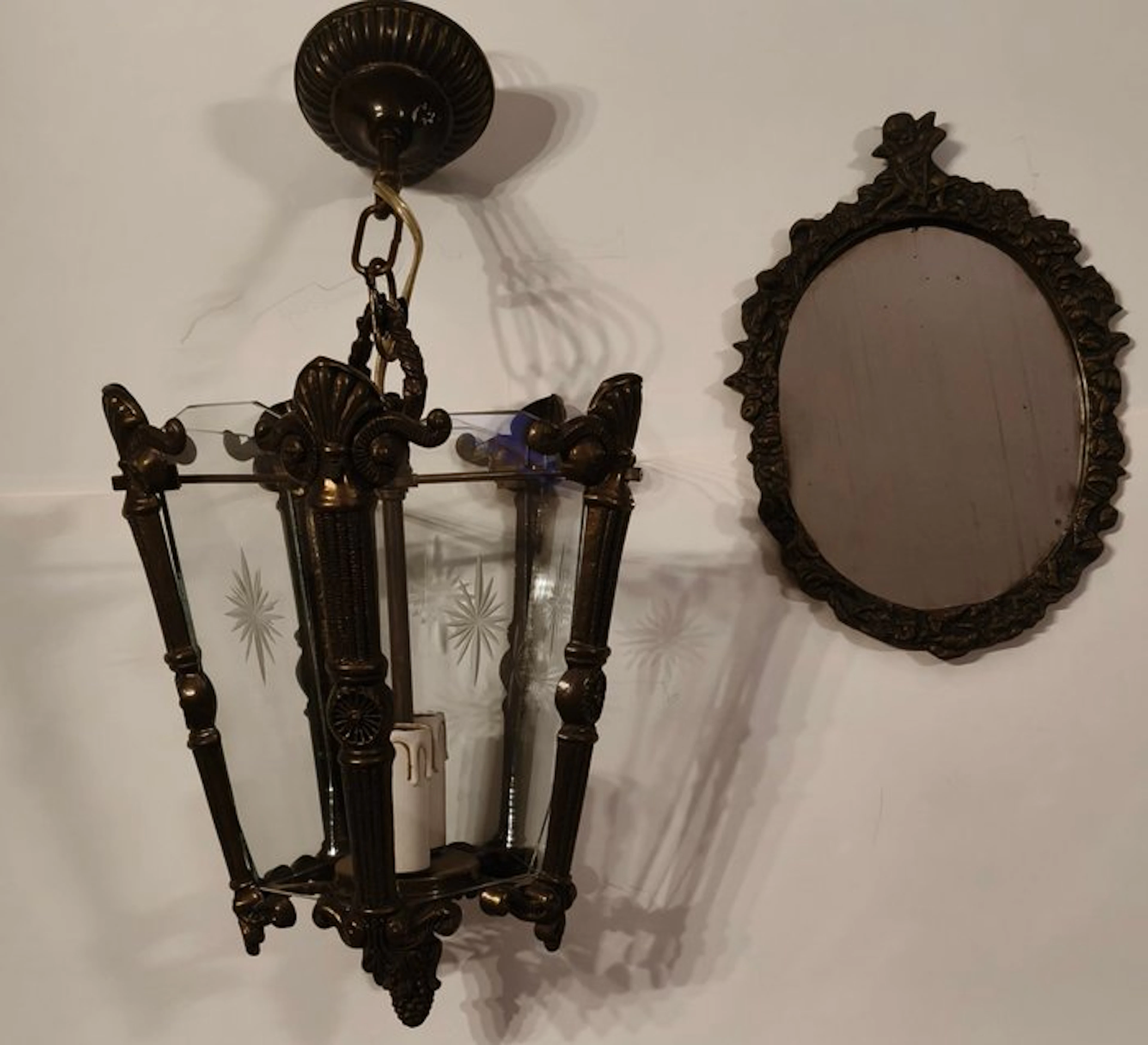 Chandelier (2) - Crystal - Chandelier and mirror