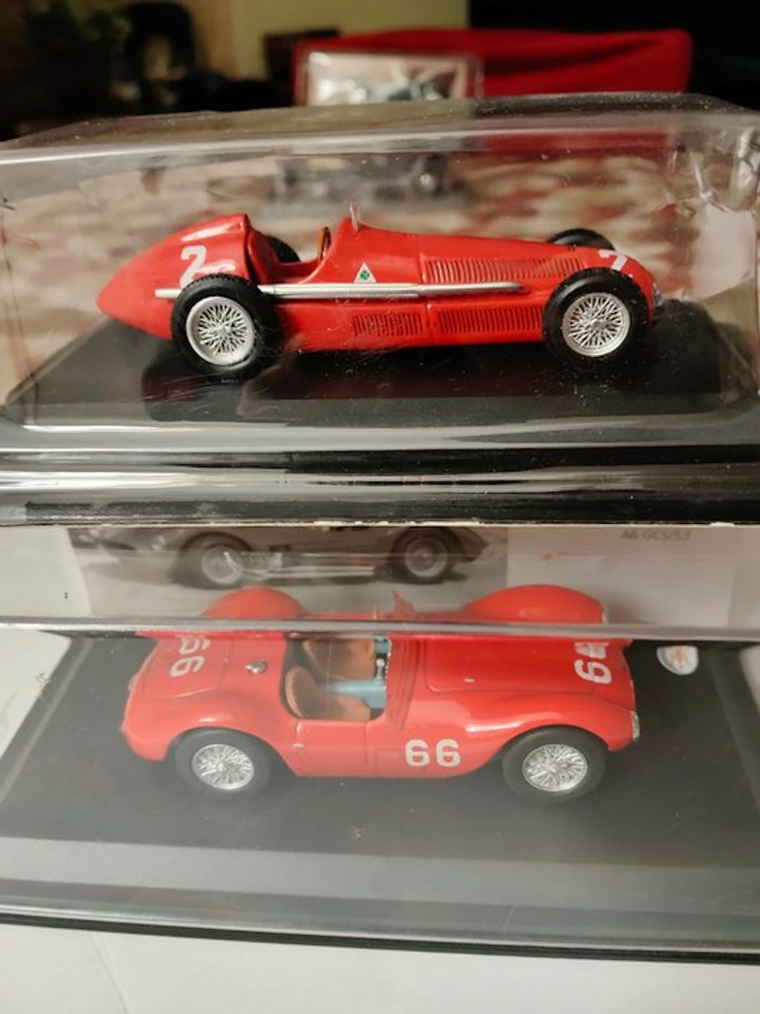 Altaya 1:43 - Model sedan (2) - Alfa Romeo 158 e Maserati