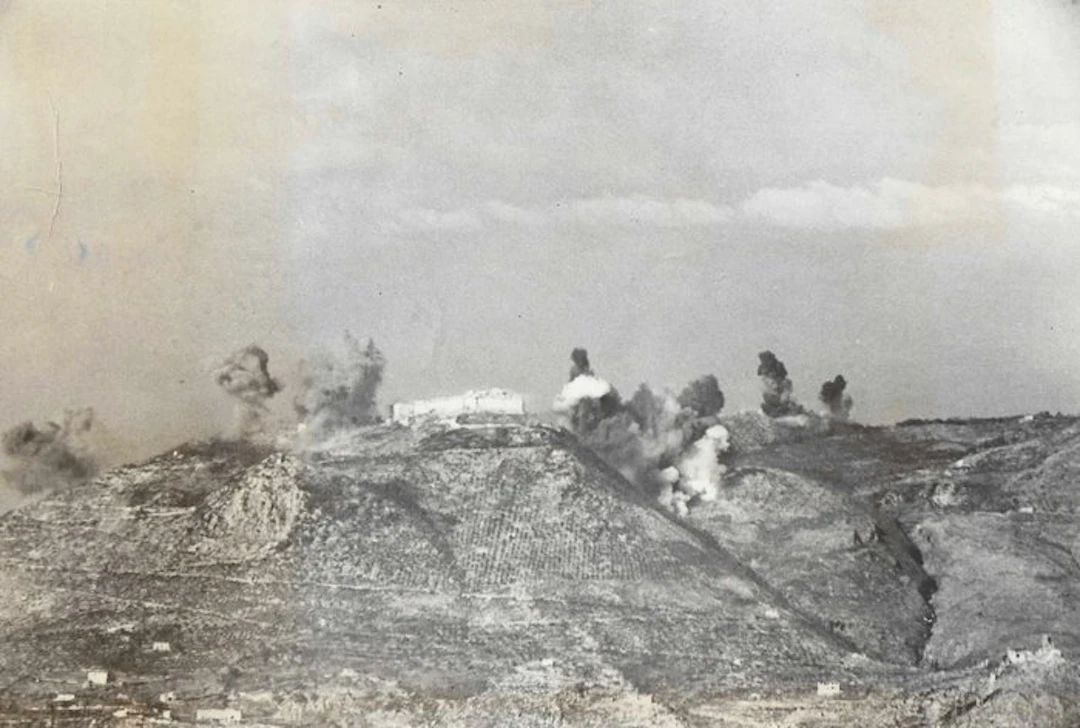 Signalcorps - Allies Bombing Benedictine Abbey of Monte Cassino in Italy