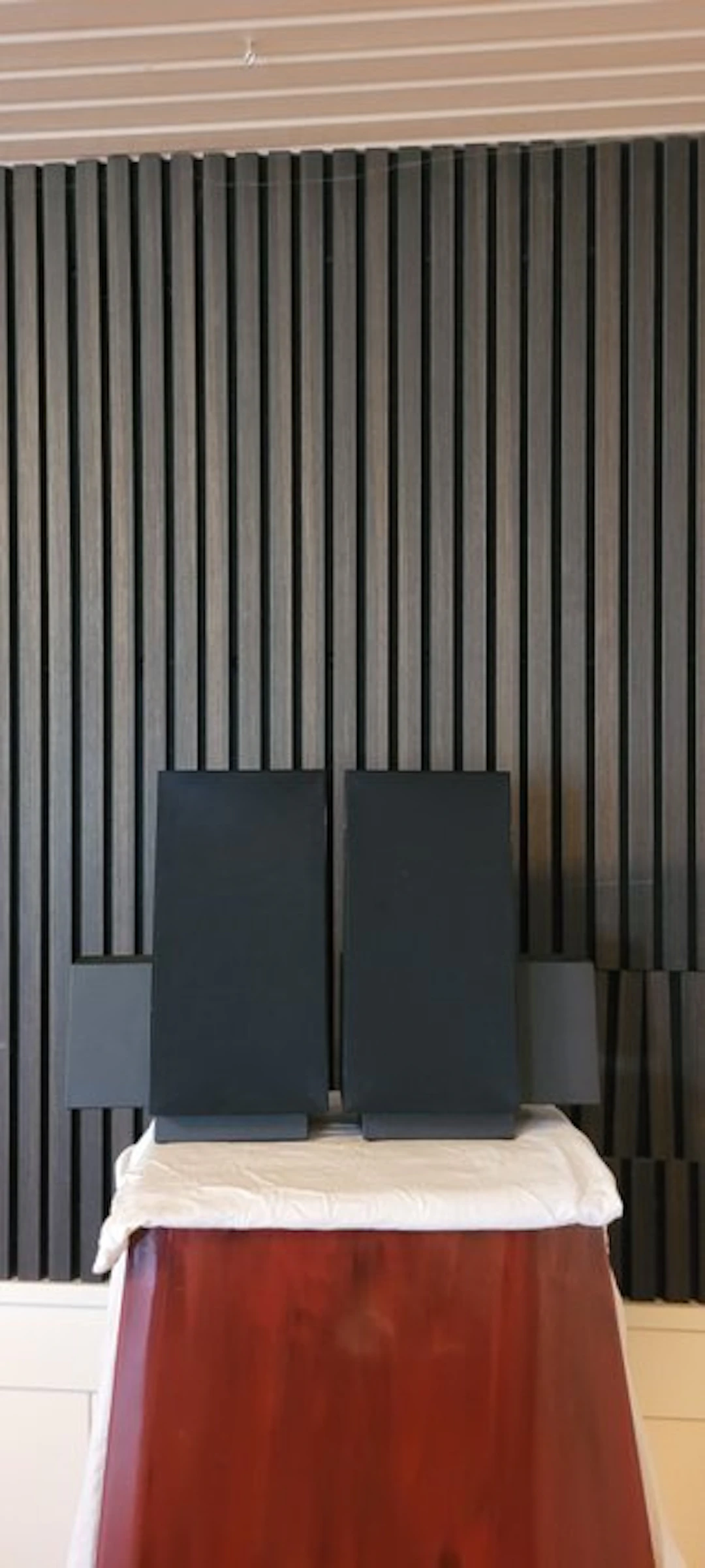 Bang & Olufsen - Beolab 2500 / Active 2-Way Bookshelf /...