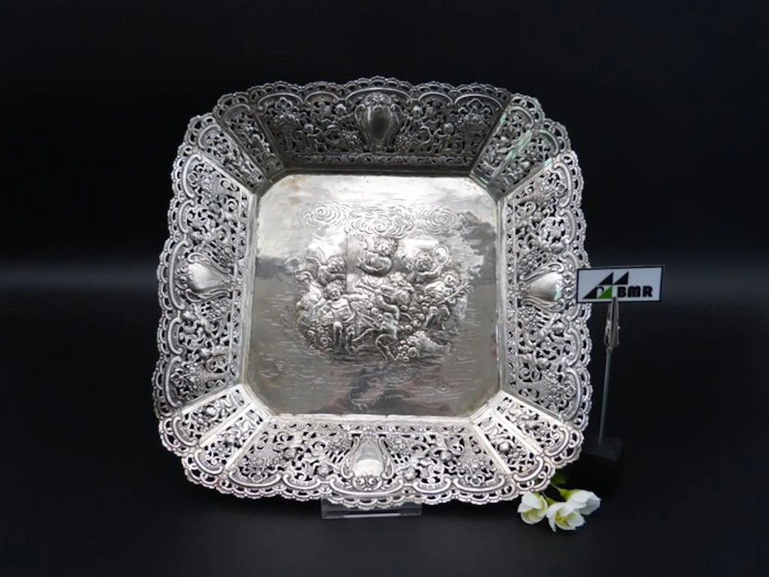 Christoph Widmann - Dish - .800 silver - Breakthrough shell