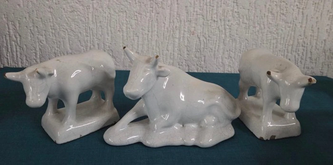 Figurine - Set van drie witte koeien (3) - Ceramic, Glaze