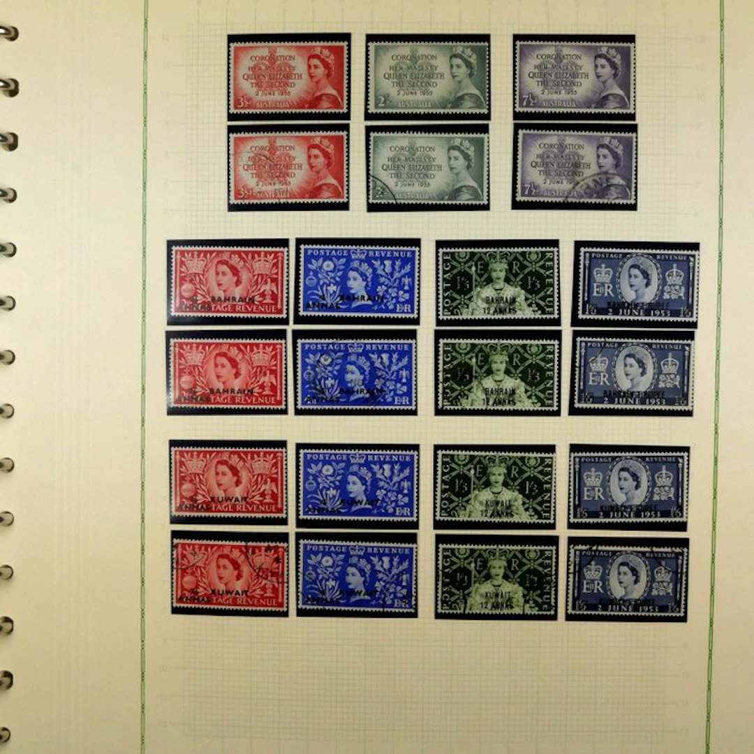 British Commonwealth - Collection of Omnibus issues on album pages