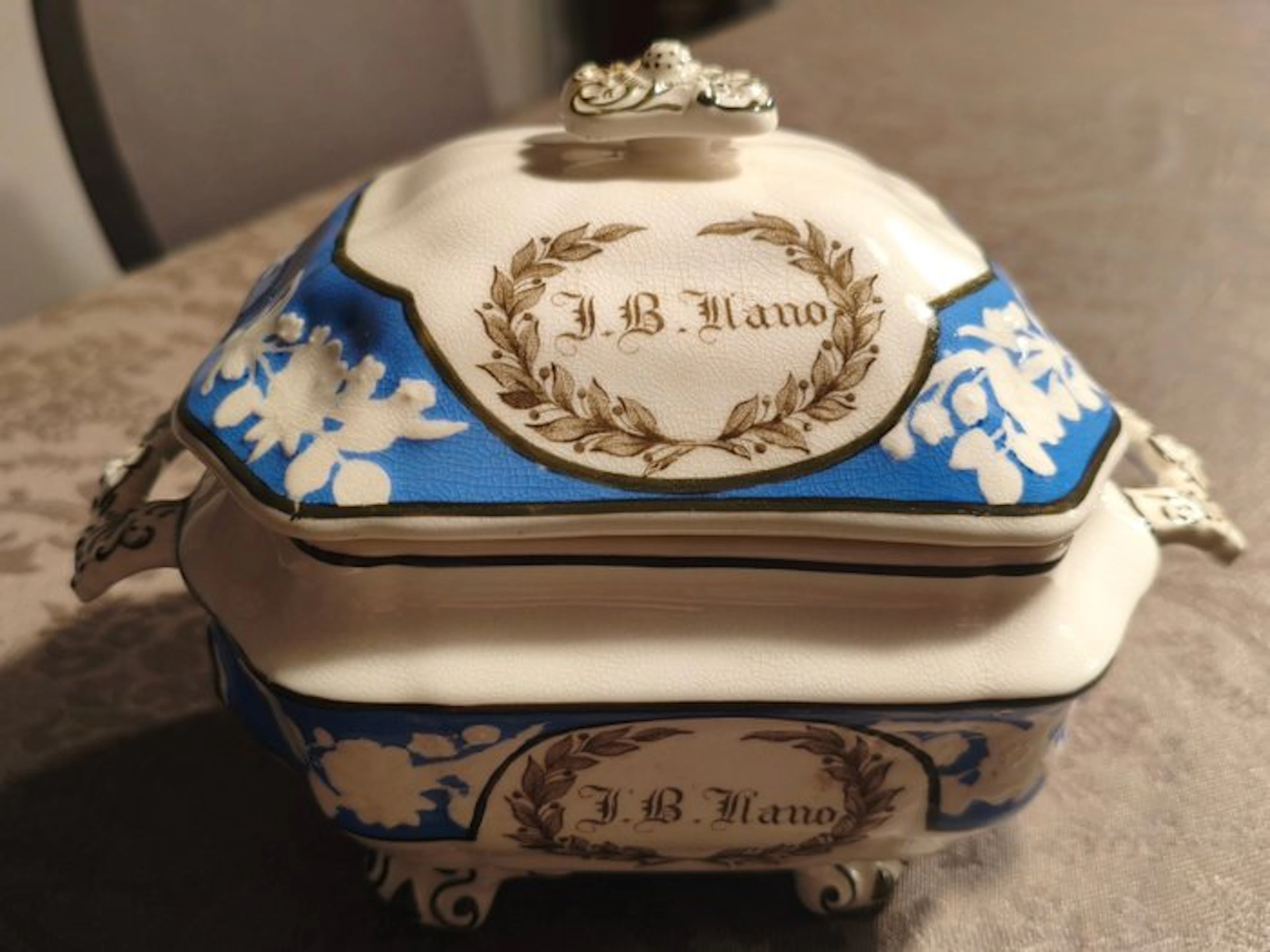Tureen - Porcelain