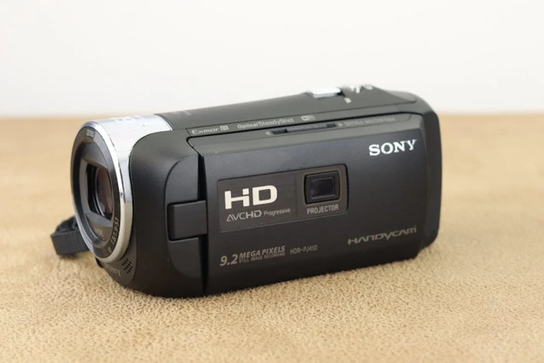 Sony HDR-PJ410 Projector Handycam Video camera