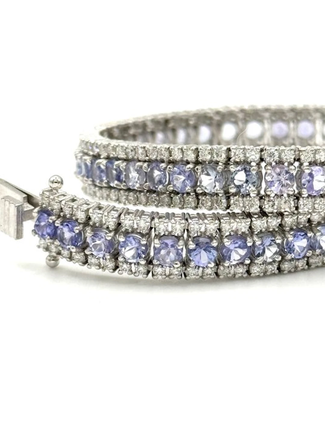 Tennis bracelet - 18 kt. White gold - 13.20ct. tw. Tanzanite - Diamond