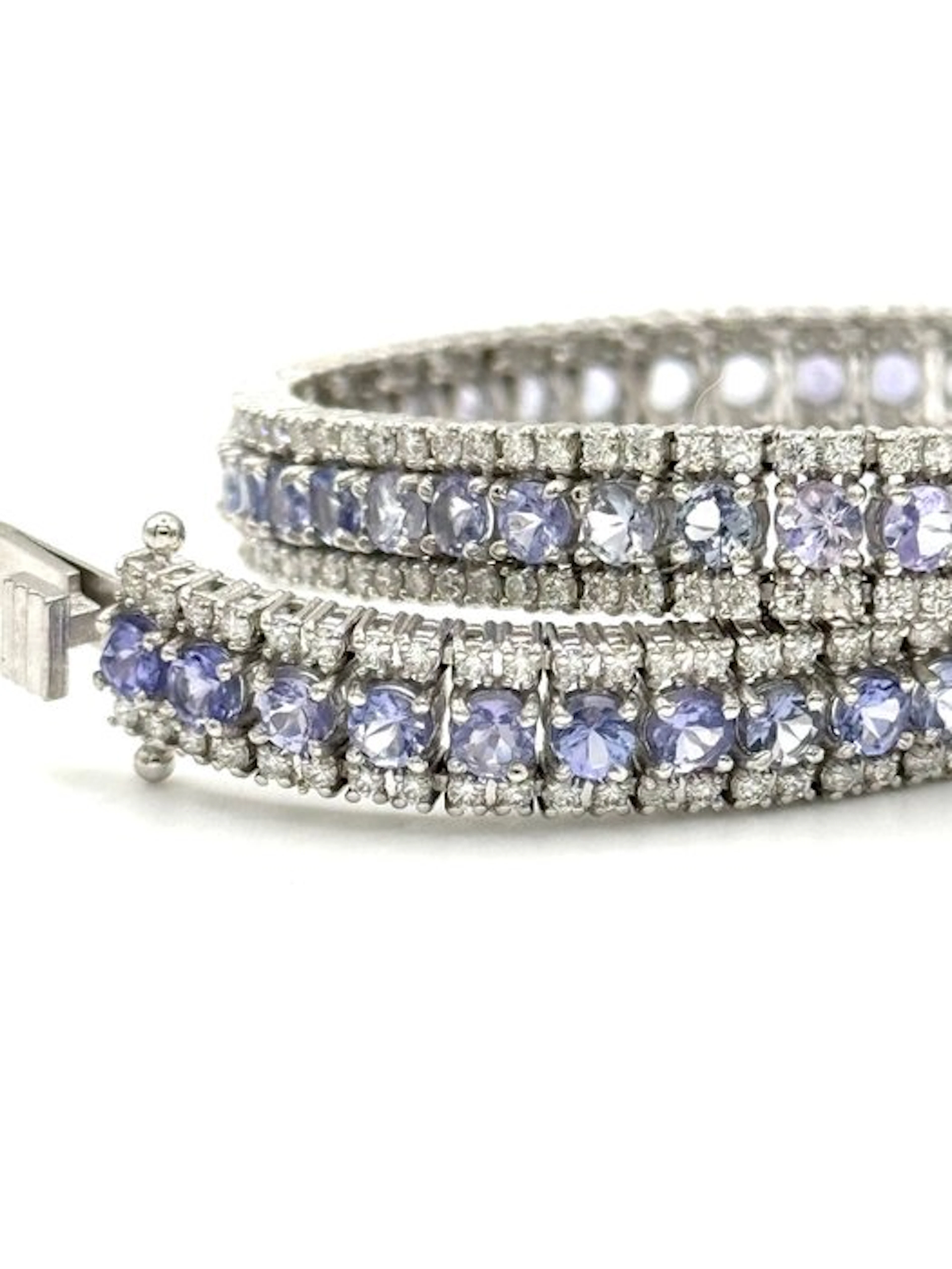 Tennis bracelet - 18 kt. White gold - 13.20ct. tw. Tanzanite - Diamond