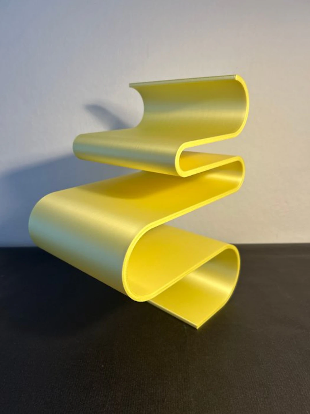 TiWo Design - Magazine rack - Space Age Wave Stand for...