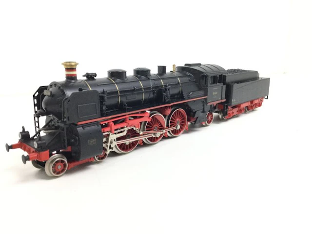 Märklin H0 - 3618 - Steam locomotive with tender (1) - BR 18.4 "Rheingold"