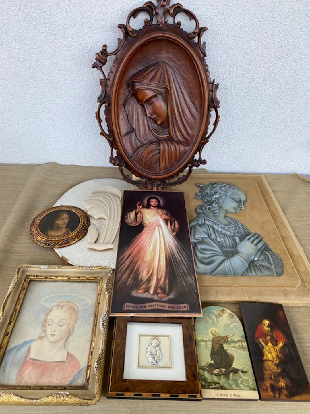 Branded merchandise collection - A collection of Italian artworks and blessings