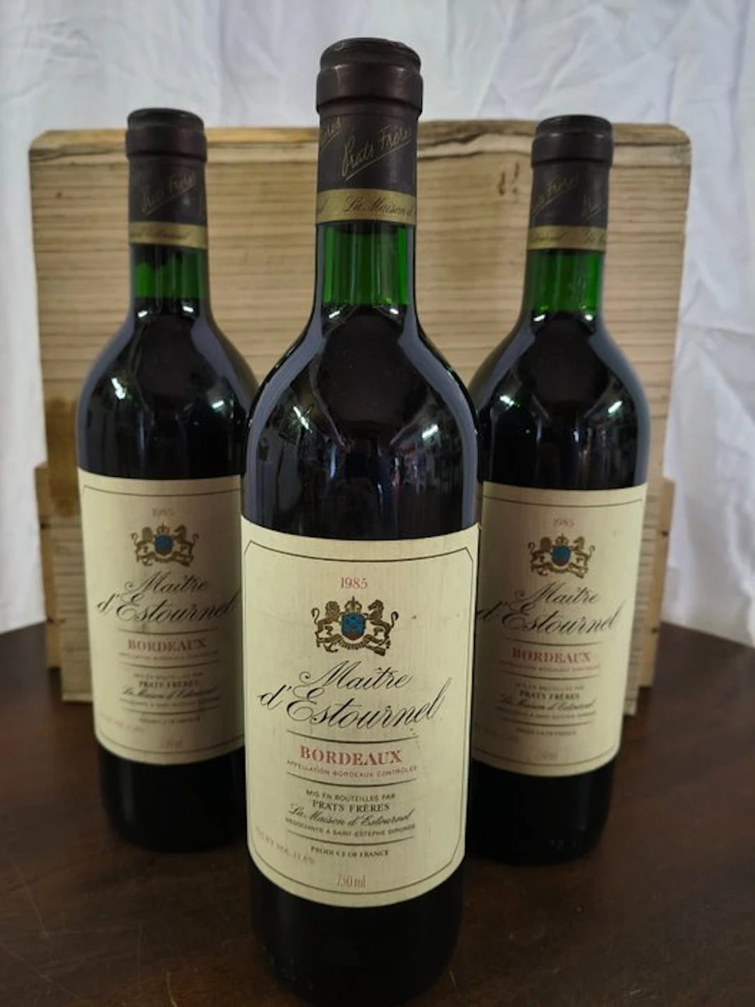 1985 Maître d'Estournel, Chateau Cos d'Estournel - Bordeaux - 3 Bottles (0.75L)