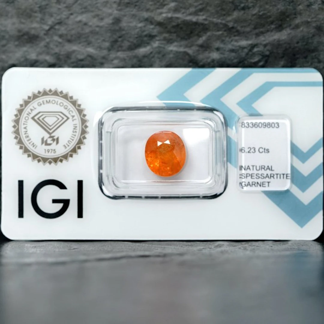 1 pcs Orange Spessartite - 6.23 ct - International Gemological Institute (IGI)
