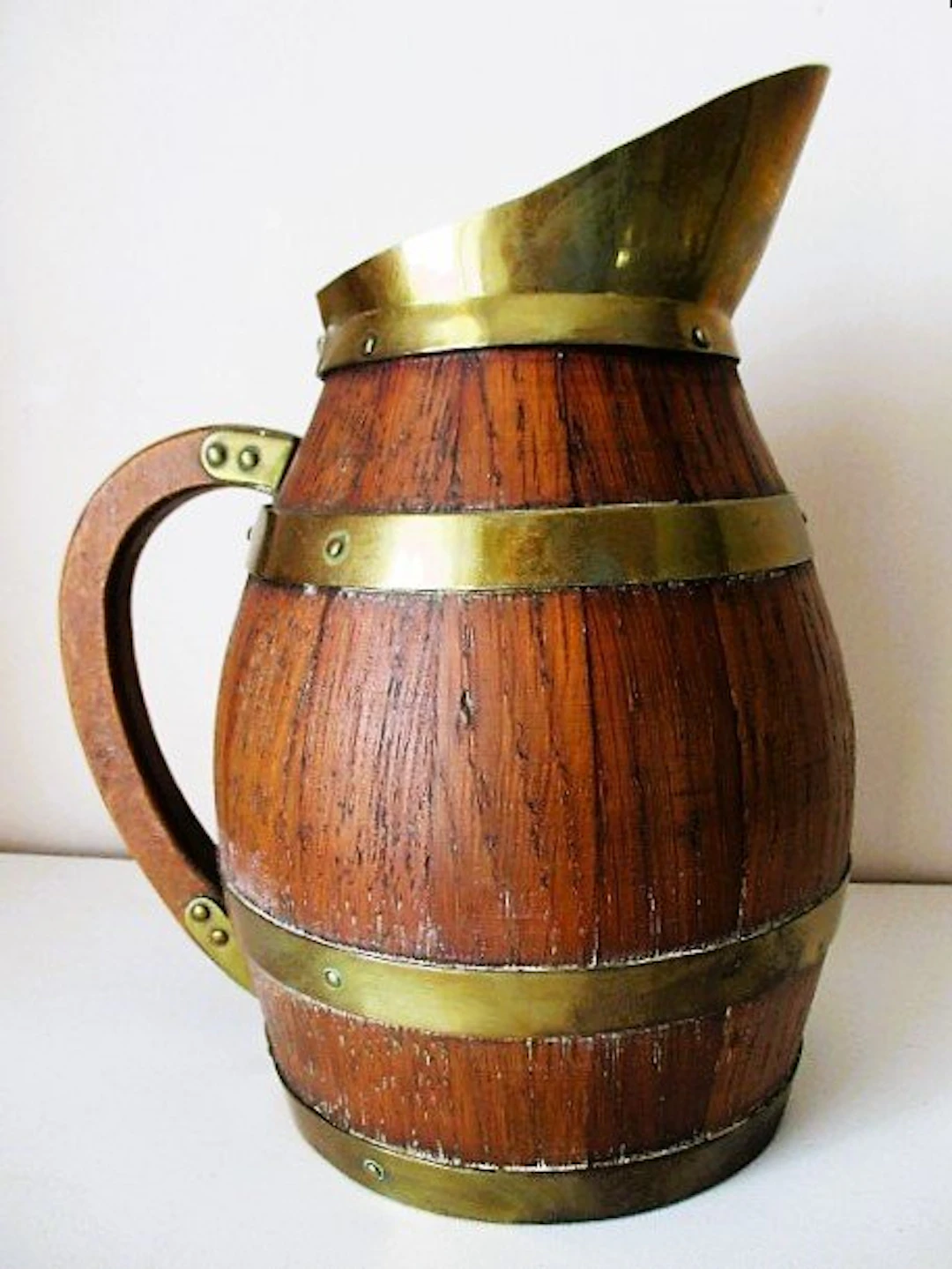 Pitcher - Oak wood, Brass, Tin