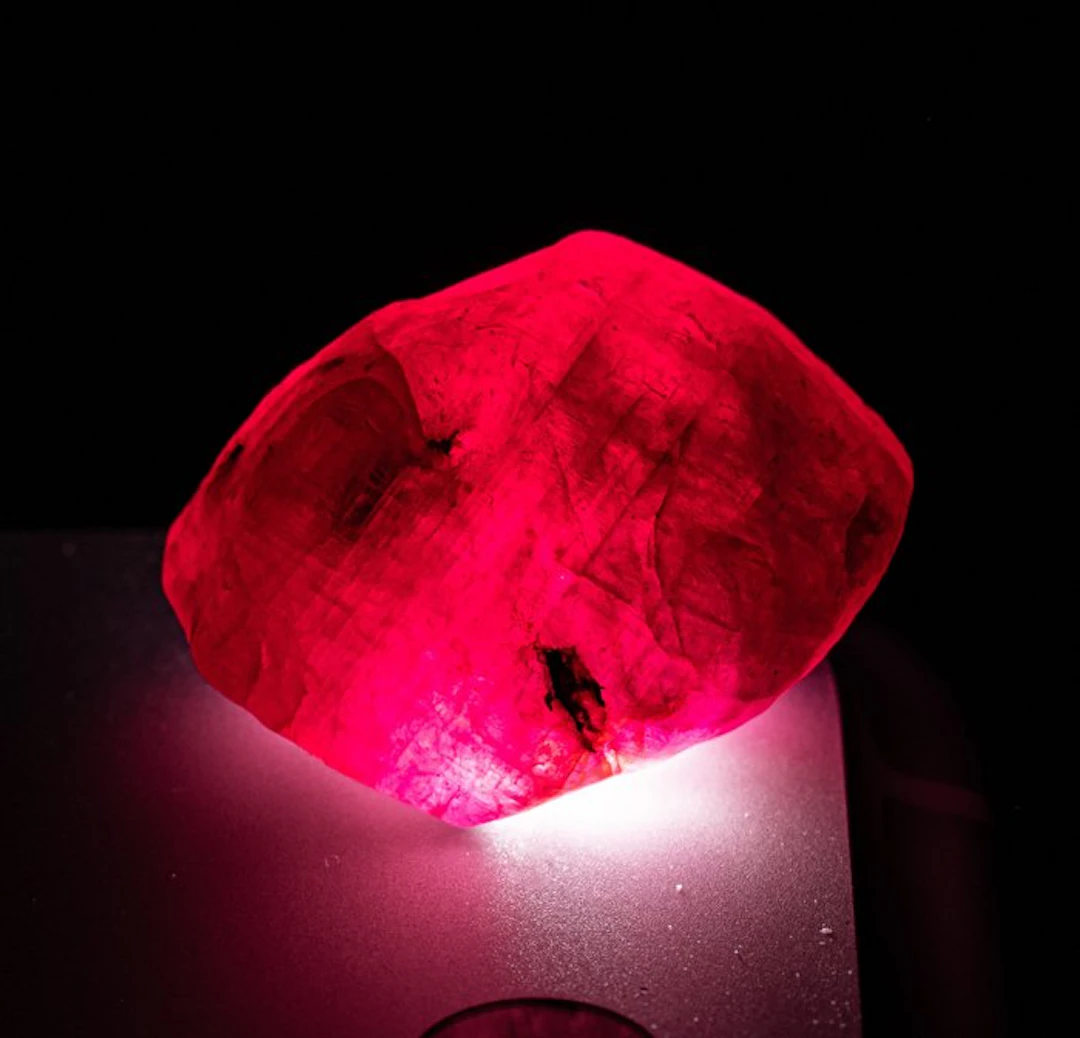 40.34 carats!! Pigeon-blood rubies - top quality GÉANT...