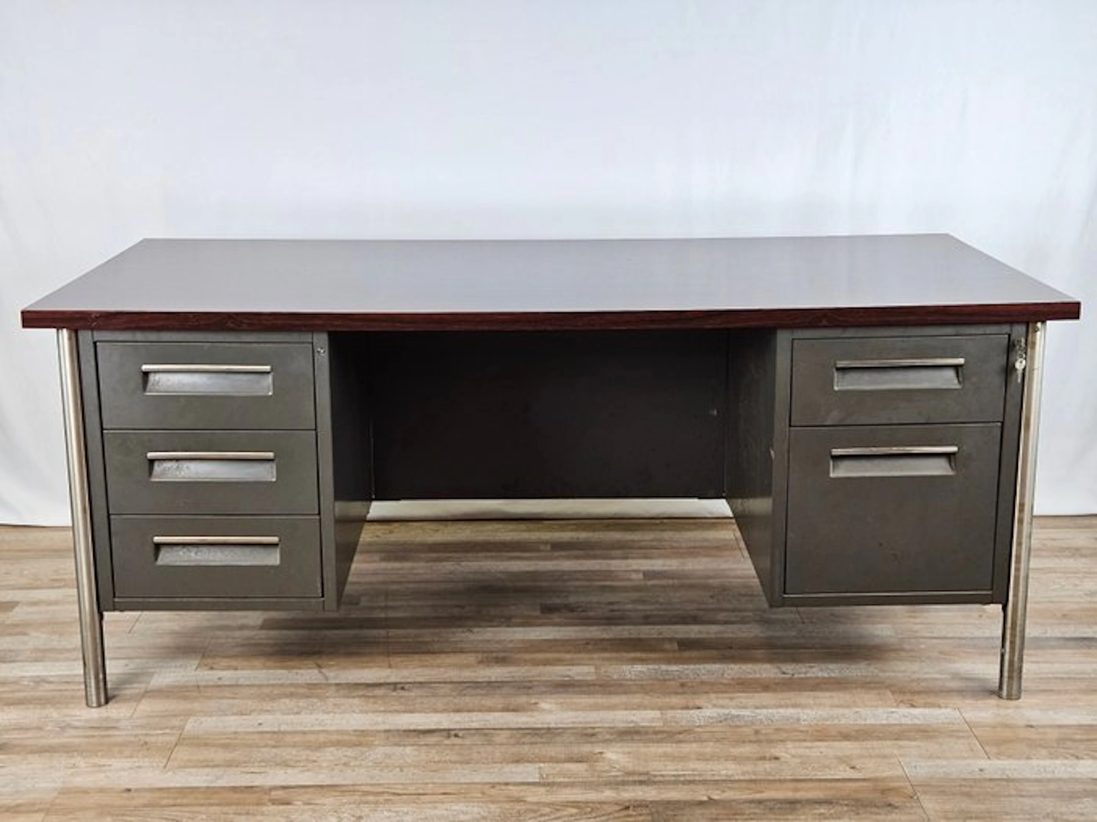 Mobiltecnica Torino - Writing desk - 70s executive desk...
