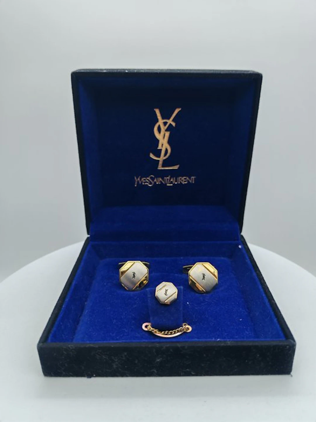 No reserve price - Yves Saint Laurent - Cufflinks Metal, Gold-plated