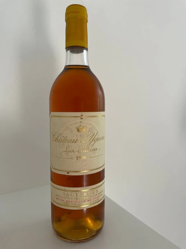 1990 Chateau d'Yquem - Sauternes 1er Cru Supérieur - 1 Bottle (0.75L)
