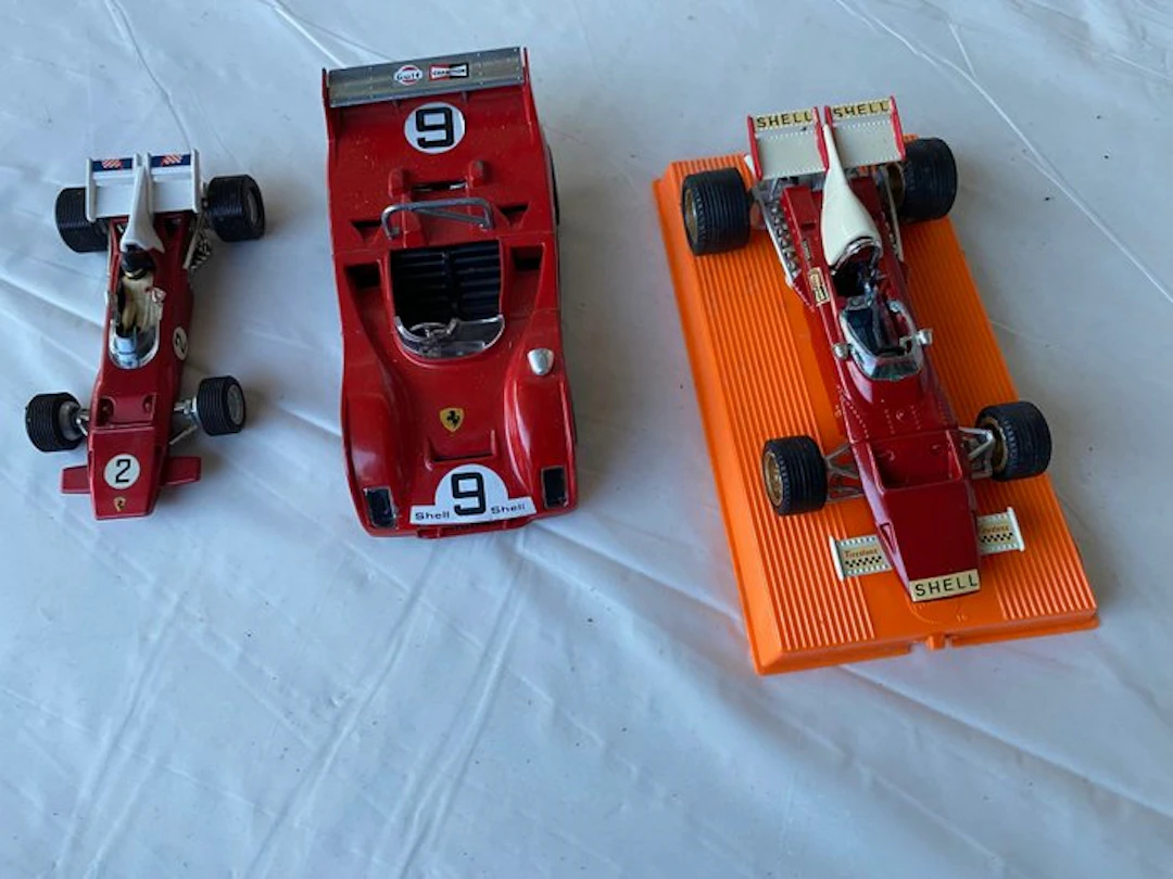 Dinky Toys, Mebetoys 1:24 - Model sports car (3) - Ferrari 312B /