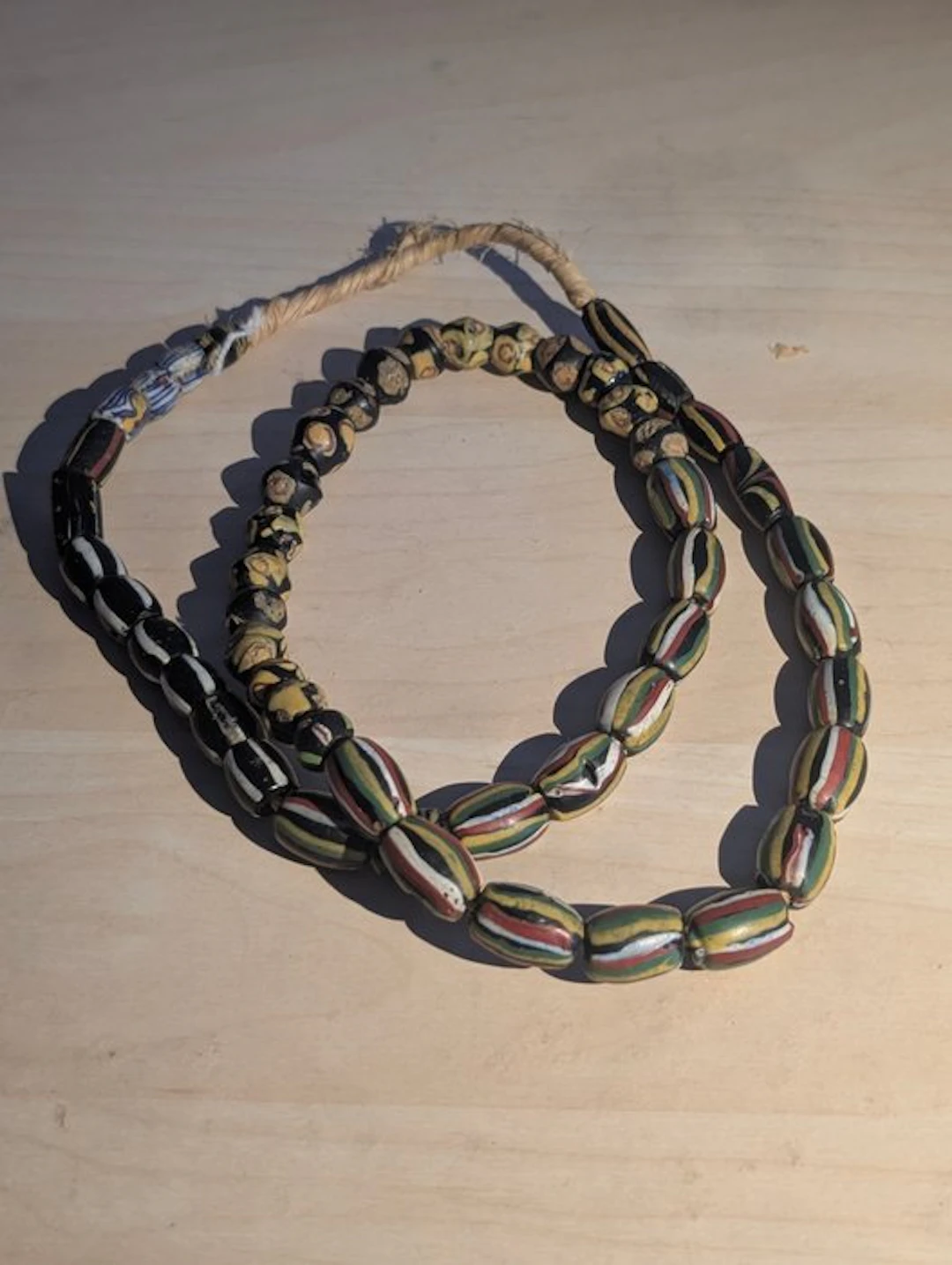 Decorative ornament - necklace - Cameroon - mixed Venetian beads