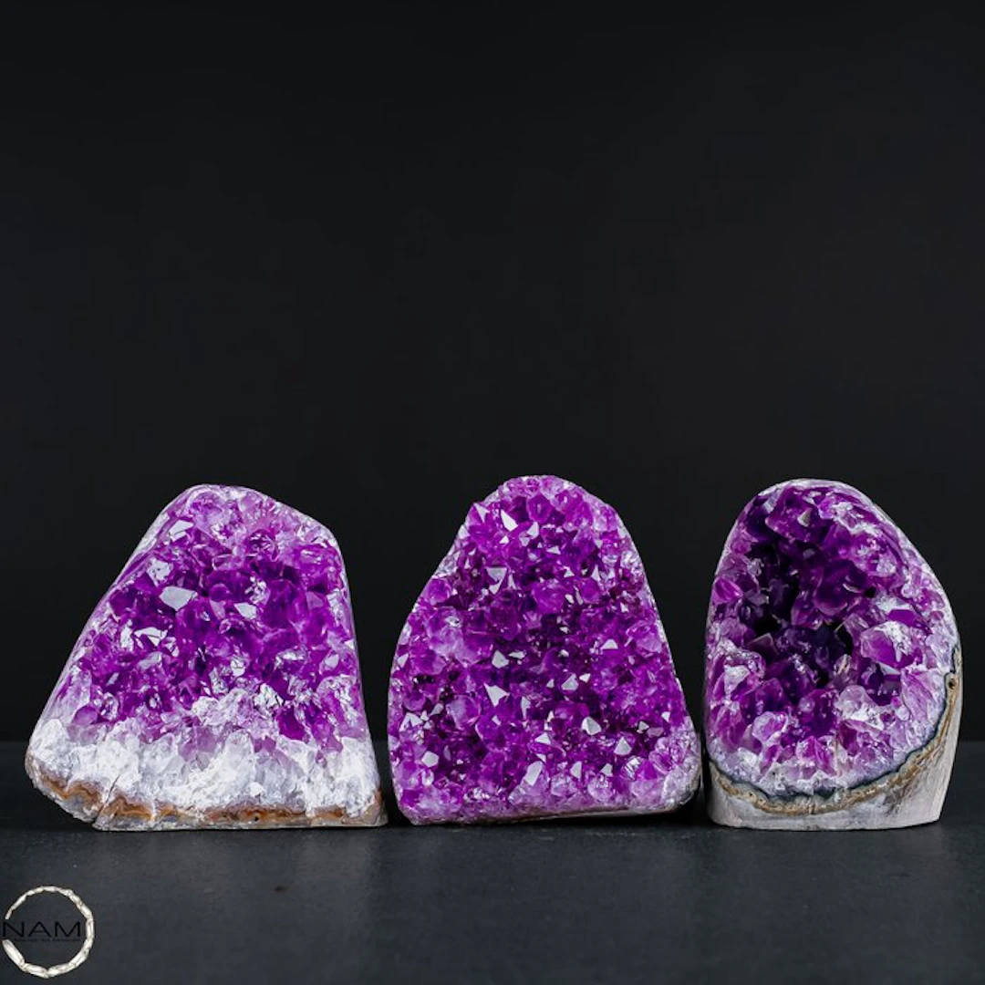 Exclusive amethyst druzy set with a highly crystalline...