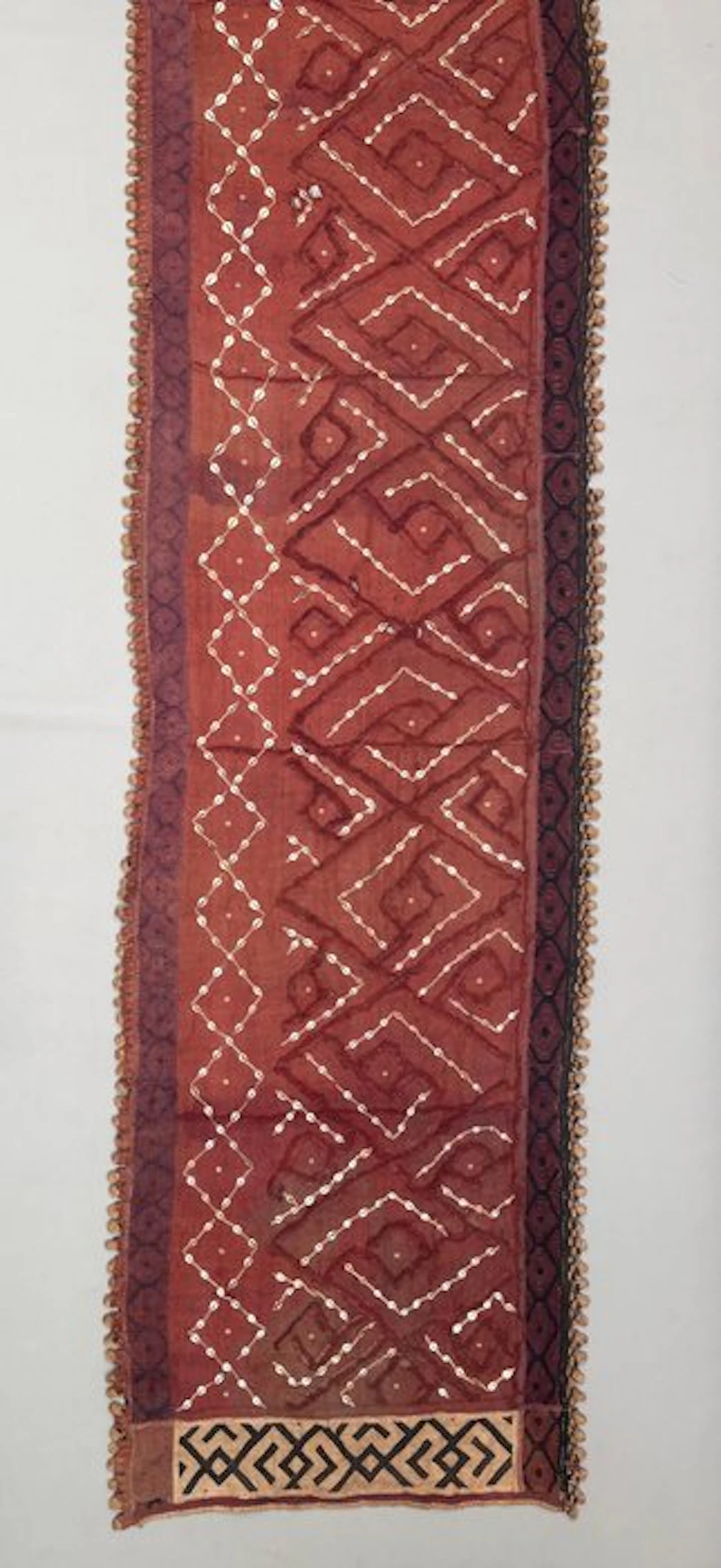 Rug 500 cm. - carpet - Shoowa-Kuba - DR Congo (No reserve price)