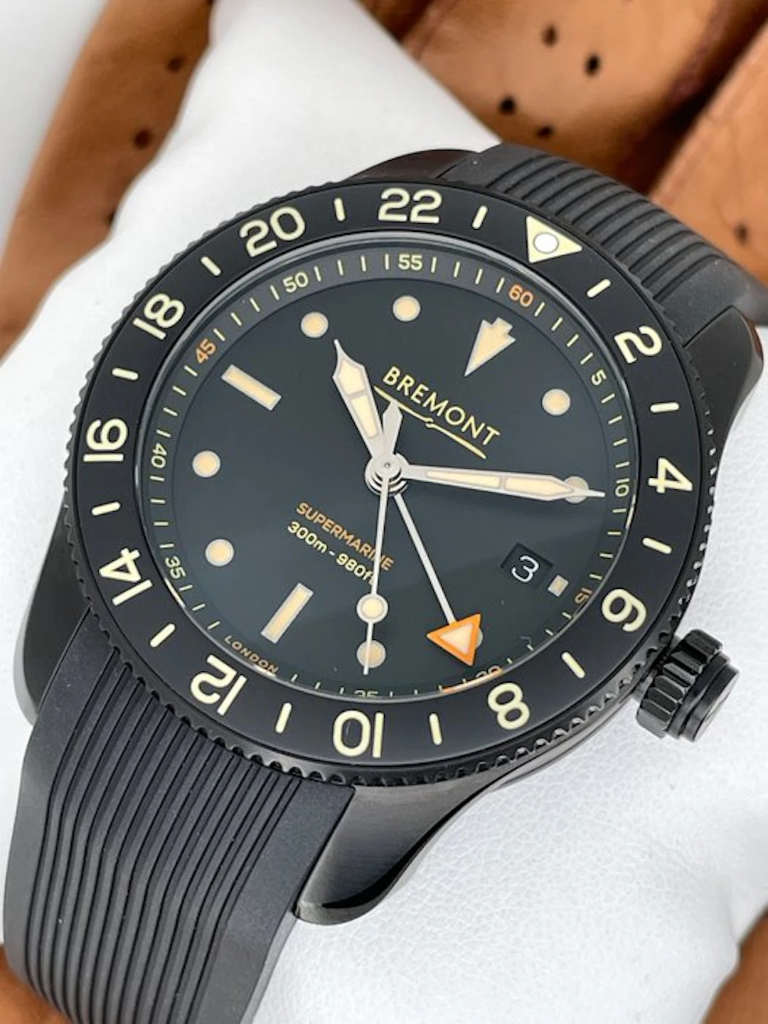 Bremont - Supermarine Jet GMT Automatic - S302-JET-R-S - Men - 2020-2025