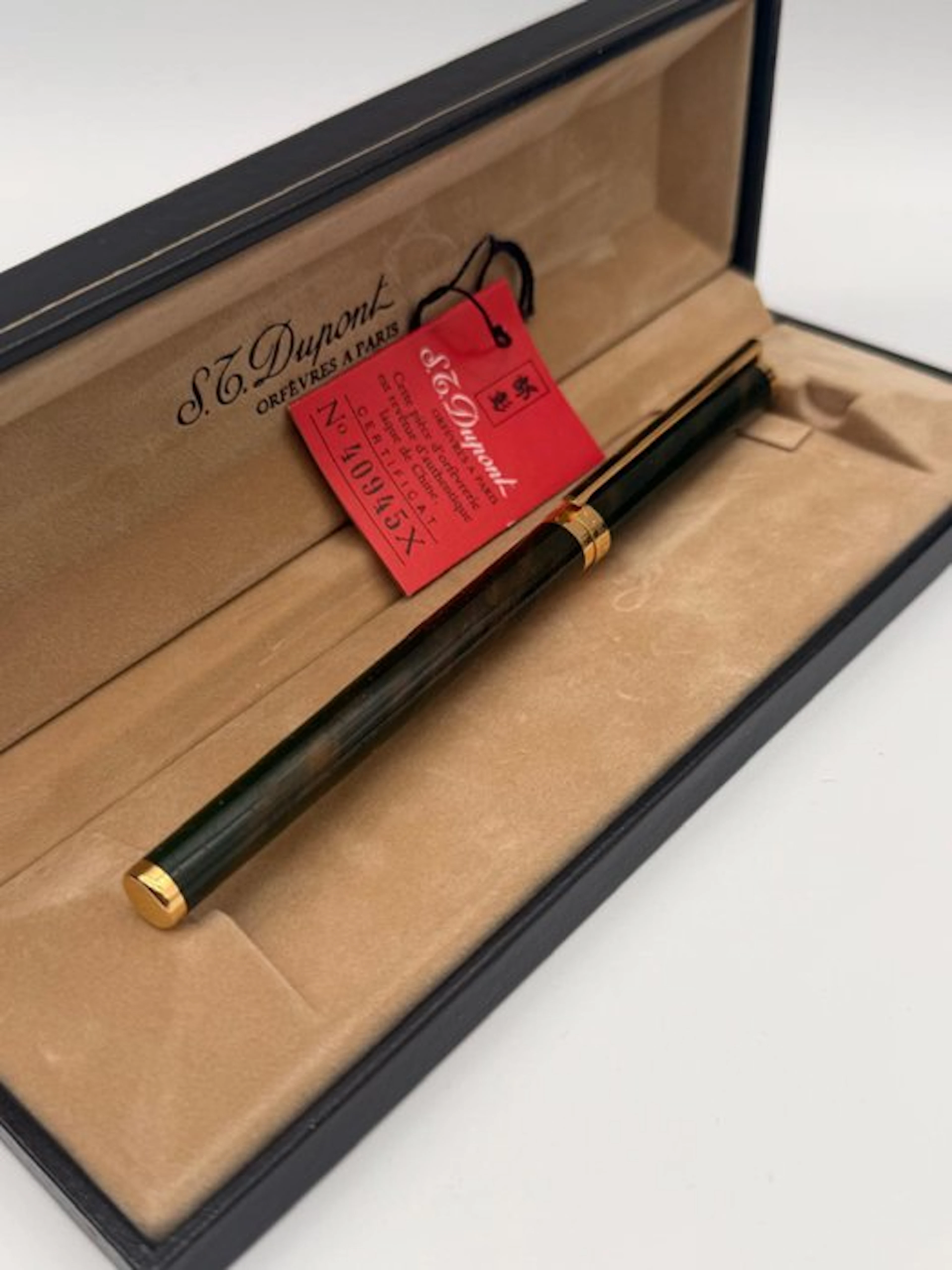 S.T. Dupont - Pluma st dupont laque de chine verde y marron - Fountain pen