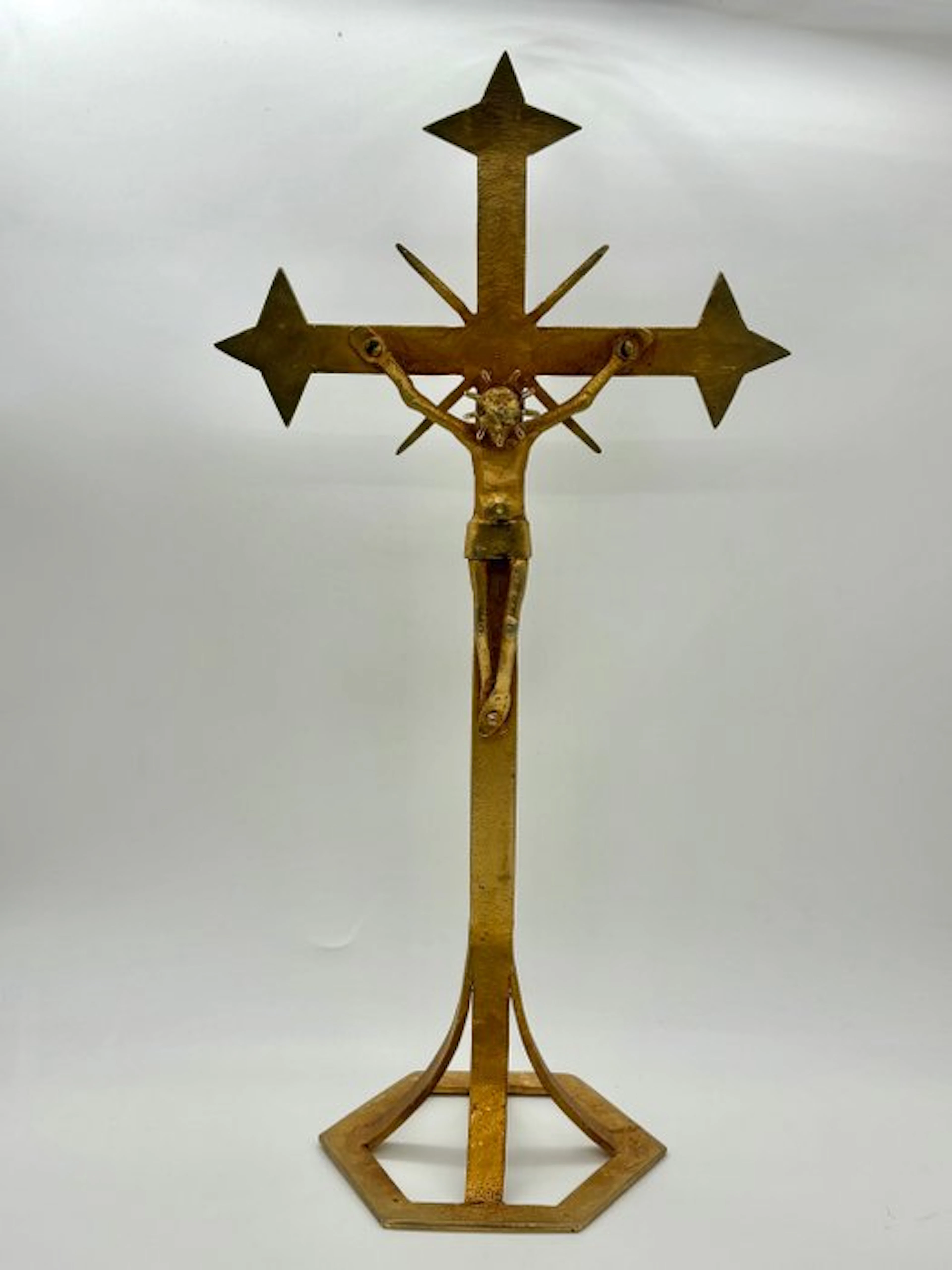 Antique Crucifix - Golden metal - Circa 1900 - Antique altar crucifix - 47 cm