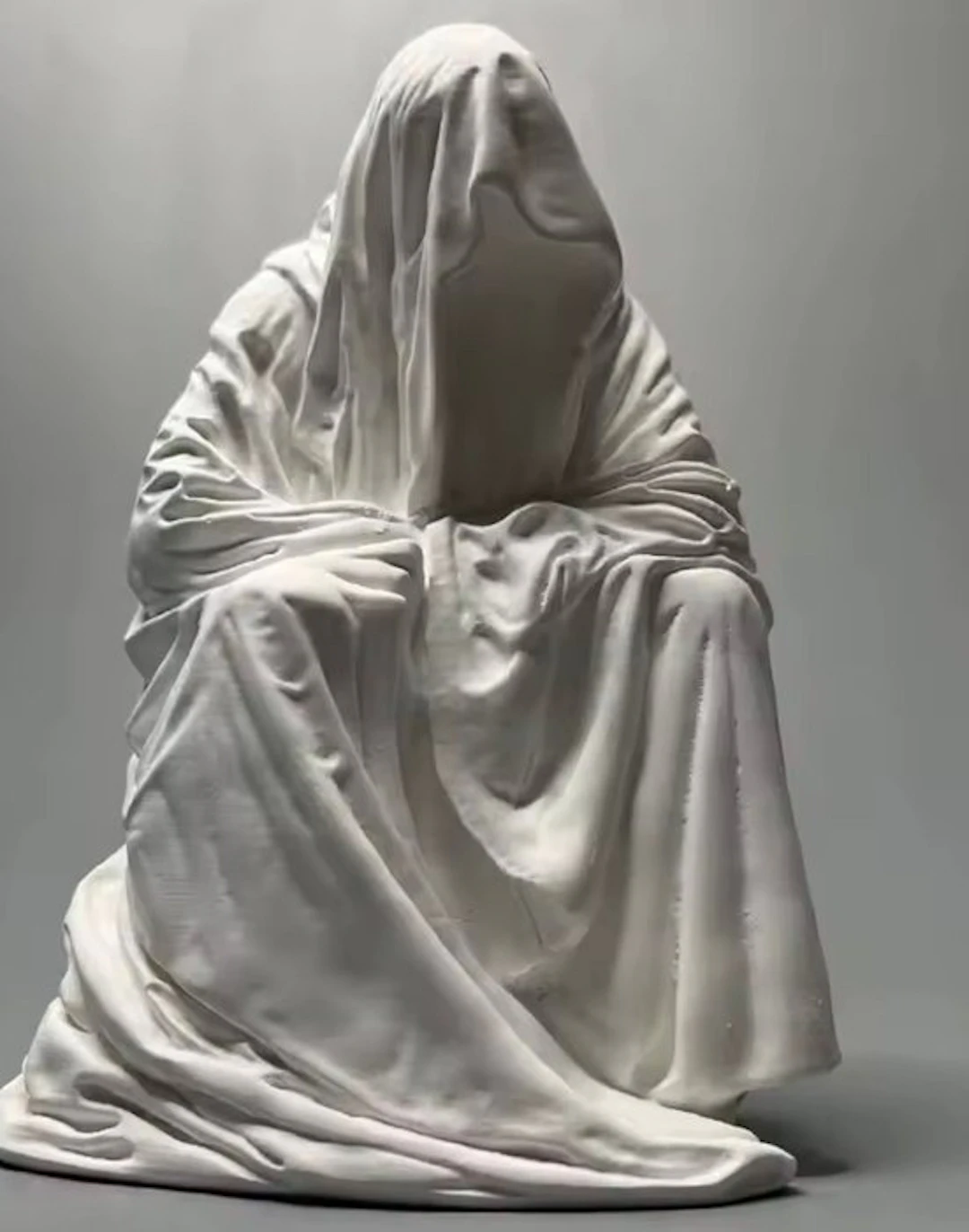 Figure - Devoto incappucciato - Plaster