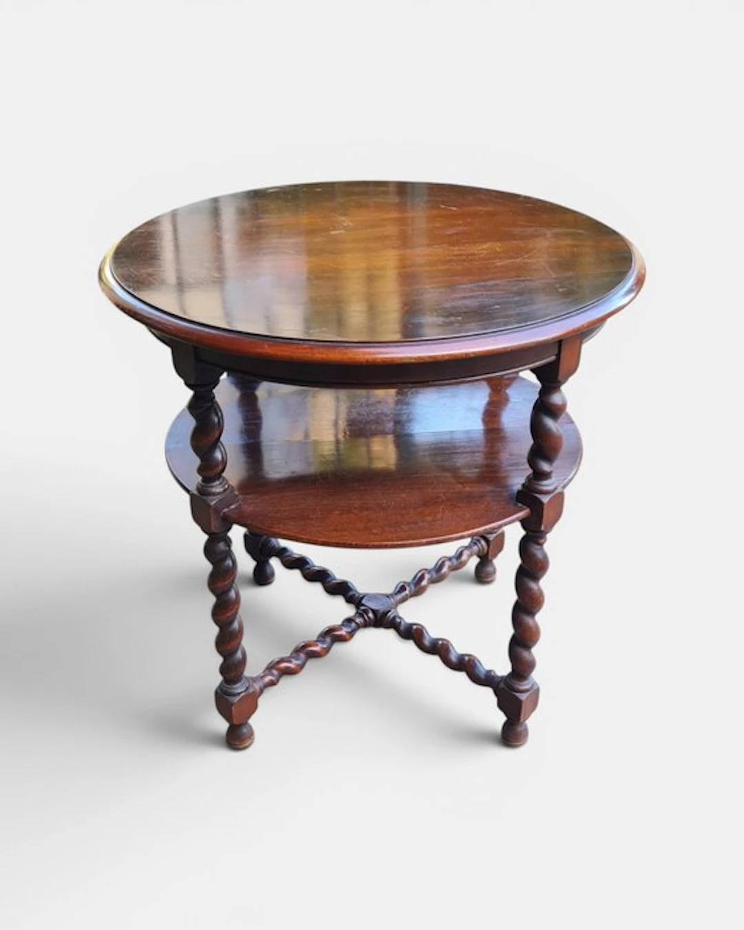 Side table - Walnut