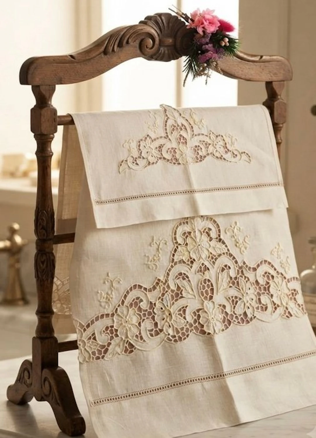 Embroidery (2) - 115 cm - 75 cm - Hand-engraved Embroidery