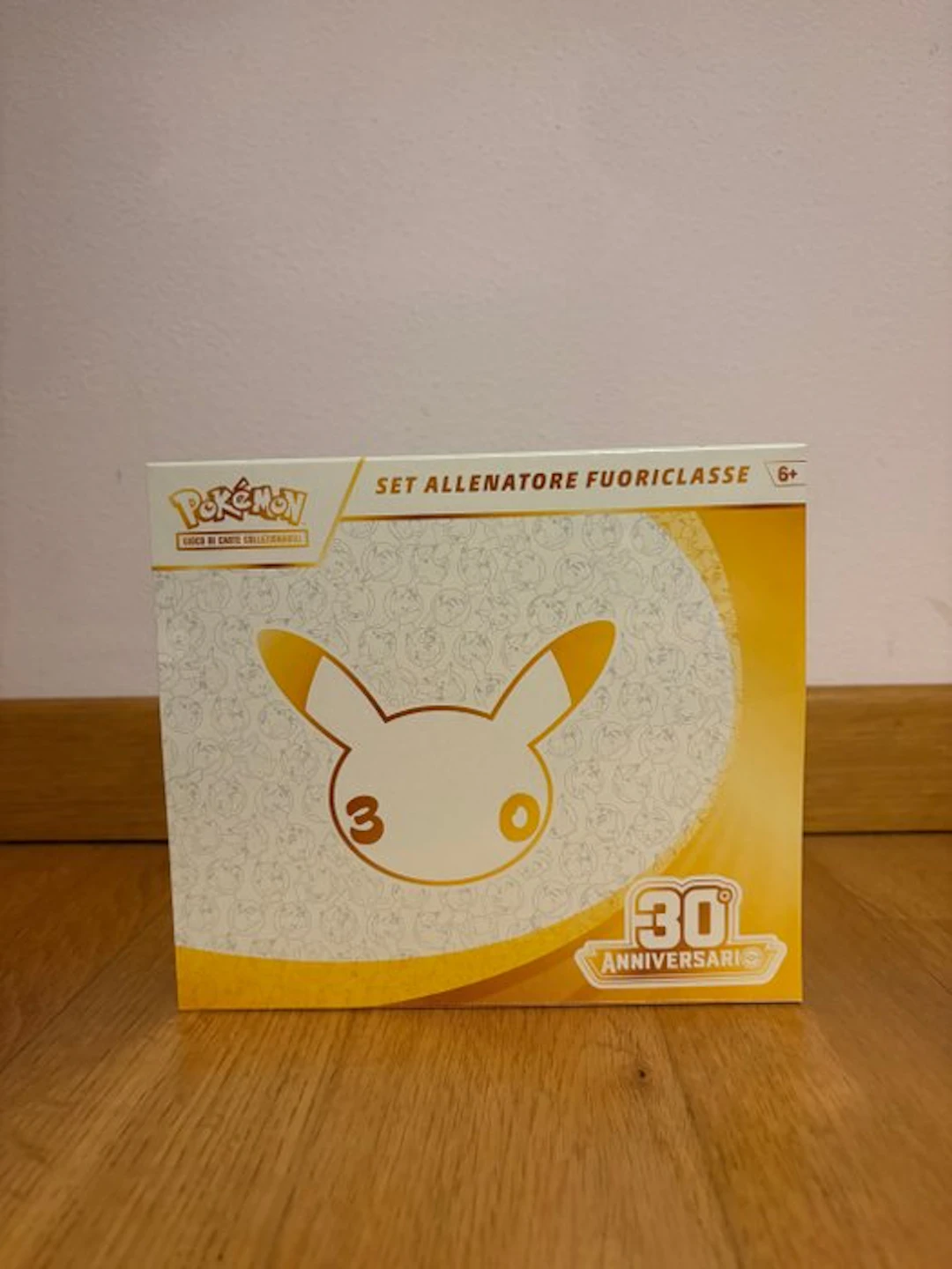Pokémon - 1 Box - Pokemon Set Allenatore Fuoriclasse 30TH...