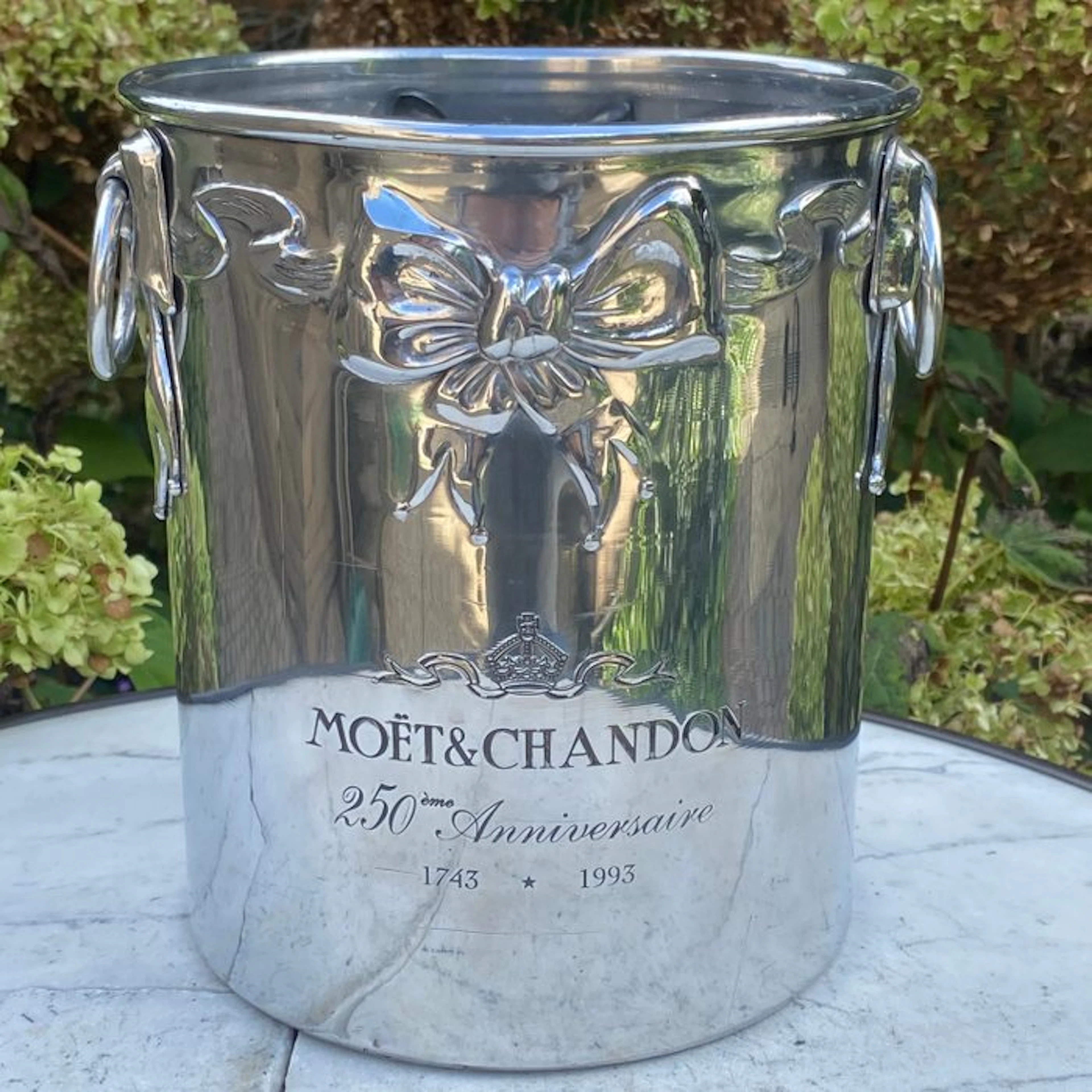 ARGIT (Paris) / MOËT & CHANDON (Epernay) - Champagne...