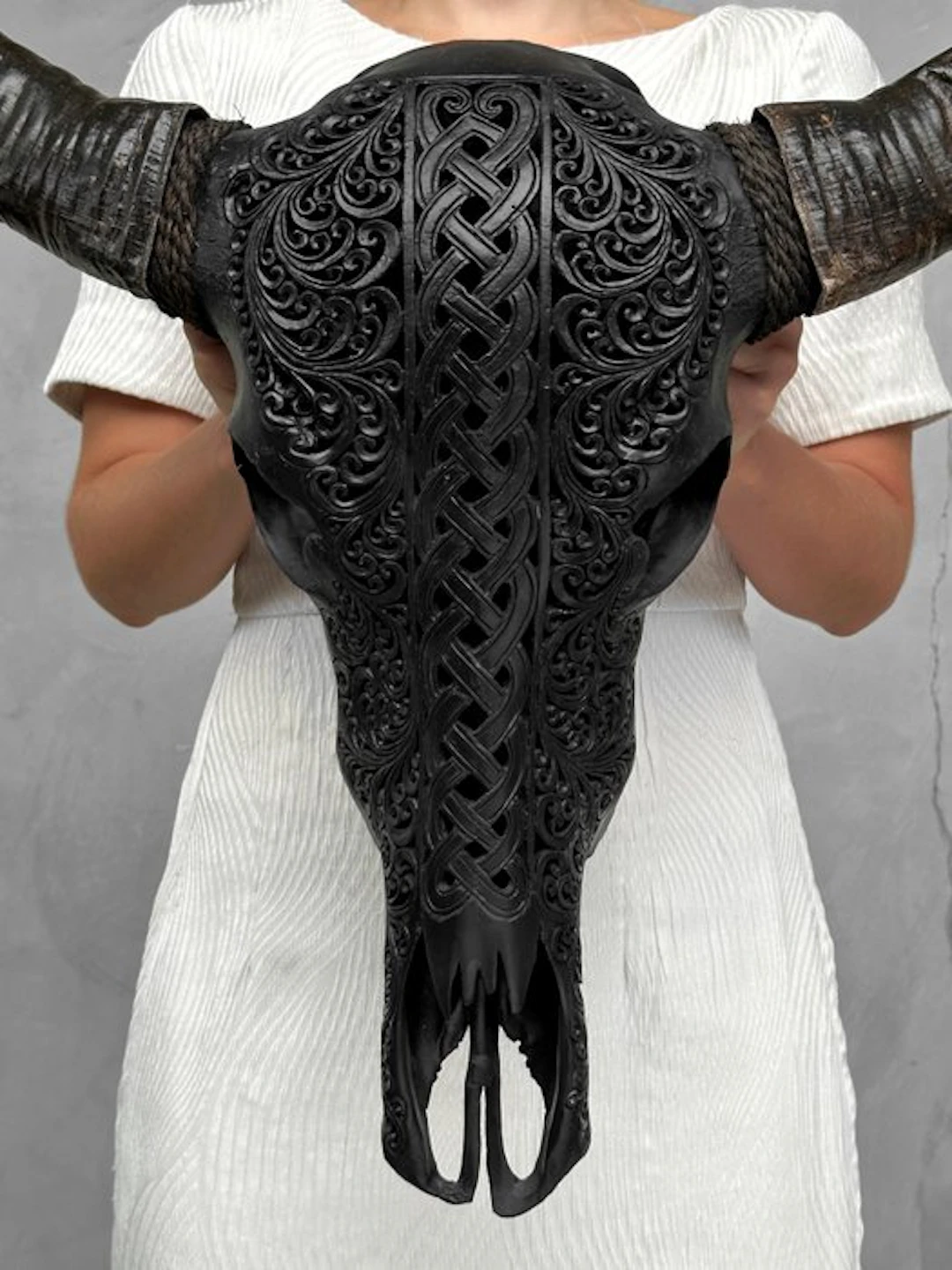 NO RESERVE PRICE - C - Authentic large hand carved black...