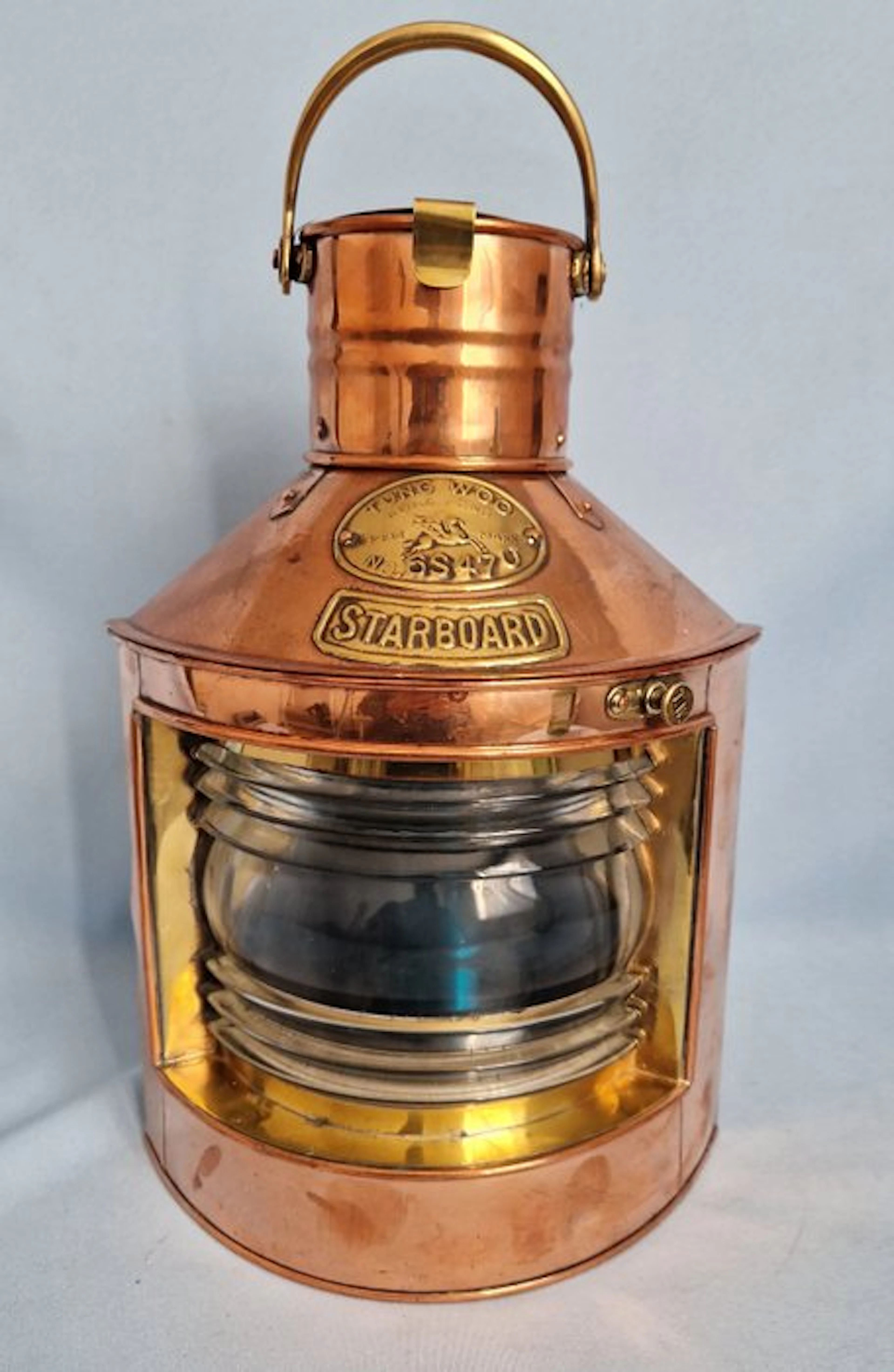 Tung Woo - Lamp - Starboard number 65470 - Brass, Copper