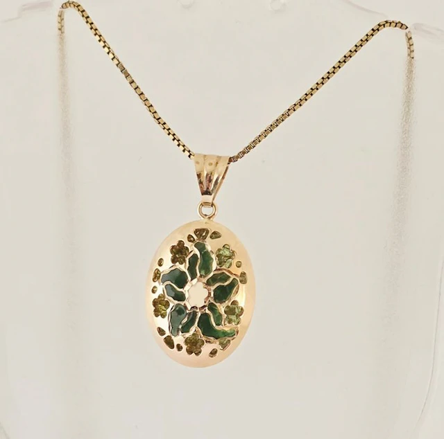 No reserve price - Necklace with pendant - 9 kt. Yellow gold