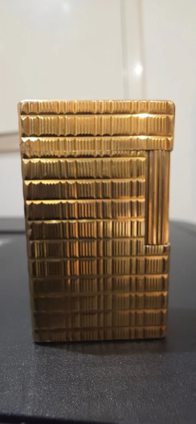 S.T. Dupont - Line d - Lighter - Gold plated