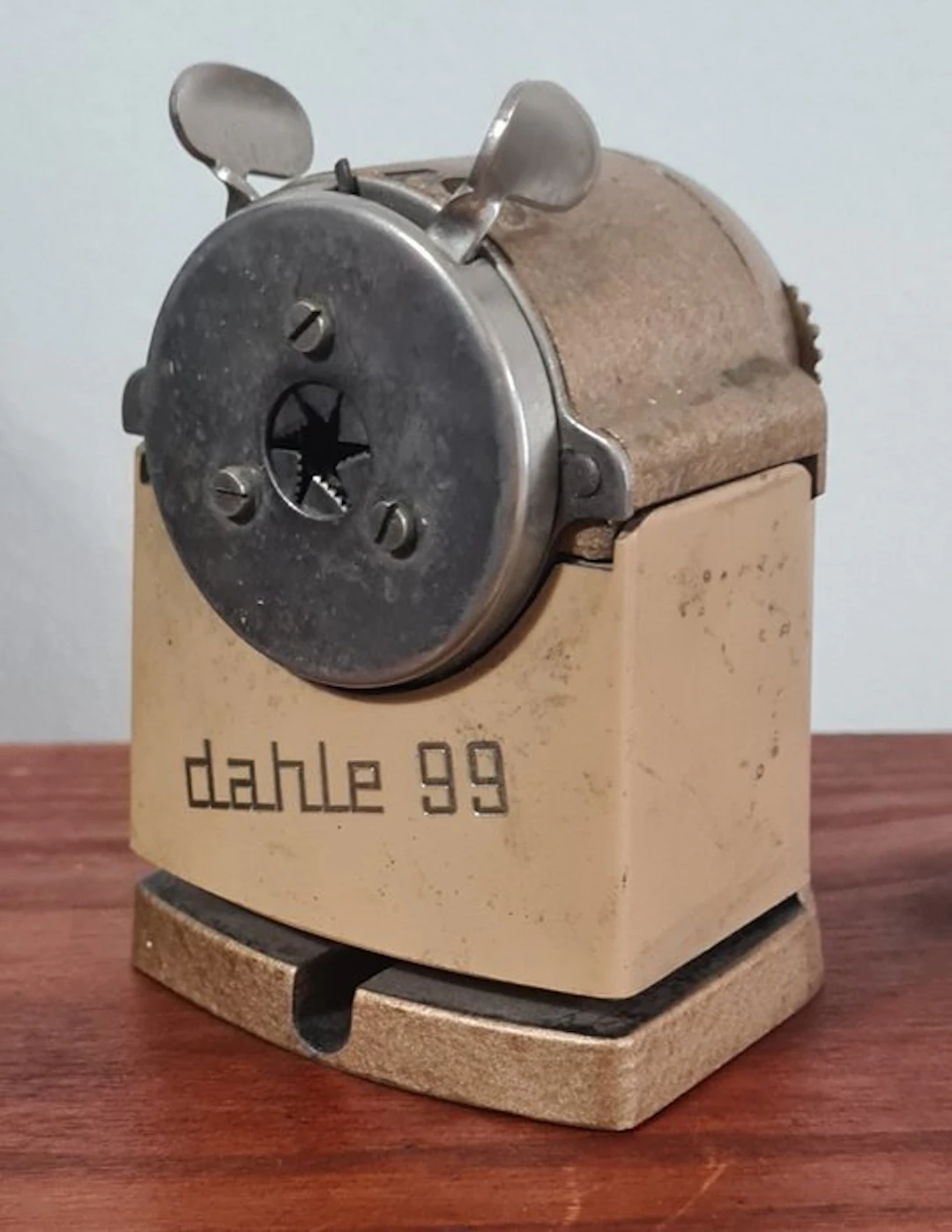 Dahle - Pencil sharpener Industrial - Desk pencil sharpener