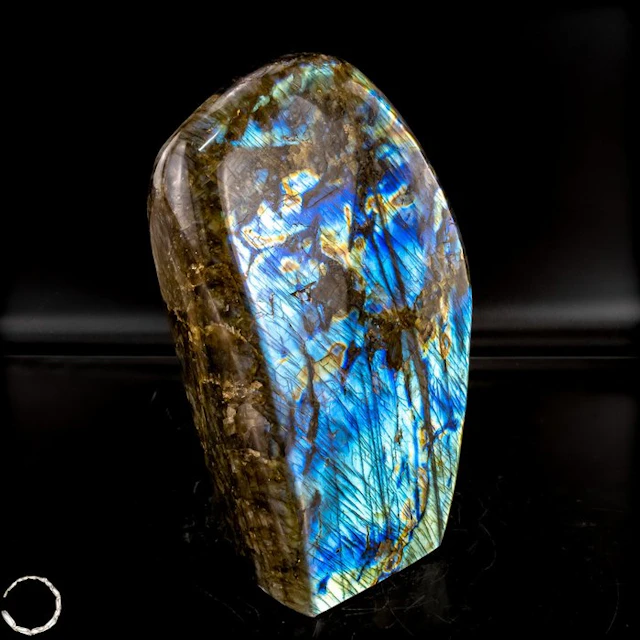 Natural galaxy labradorite from Madagascar – Nature's...