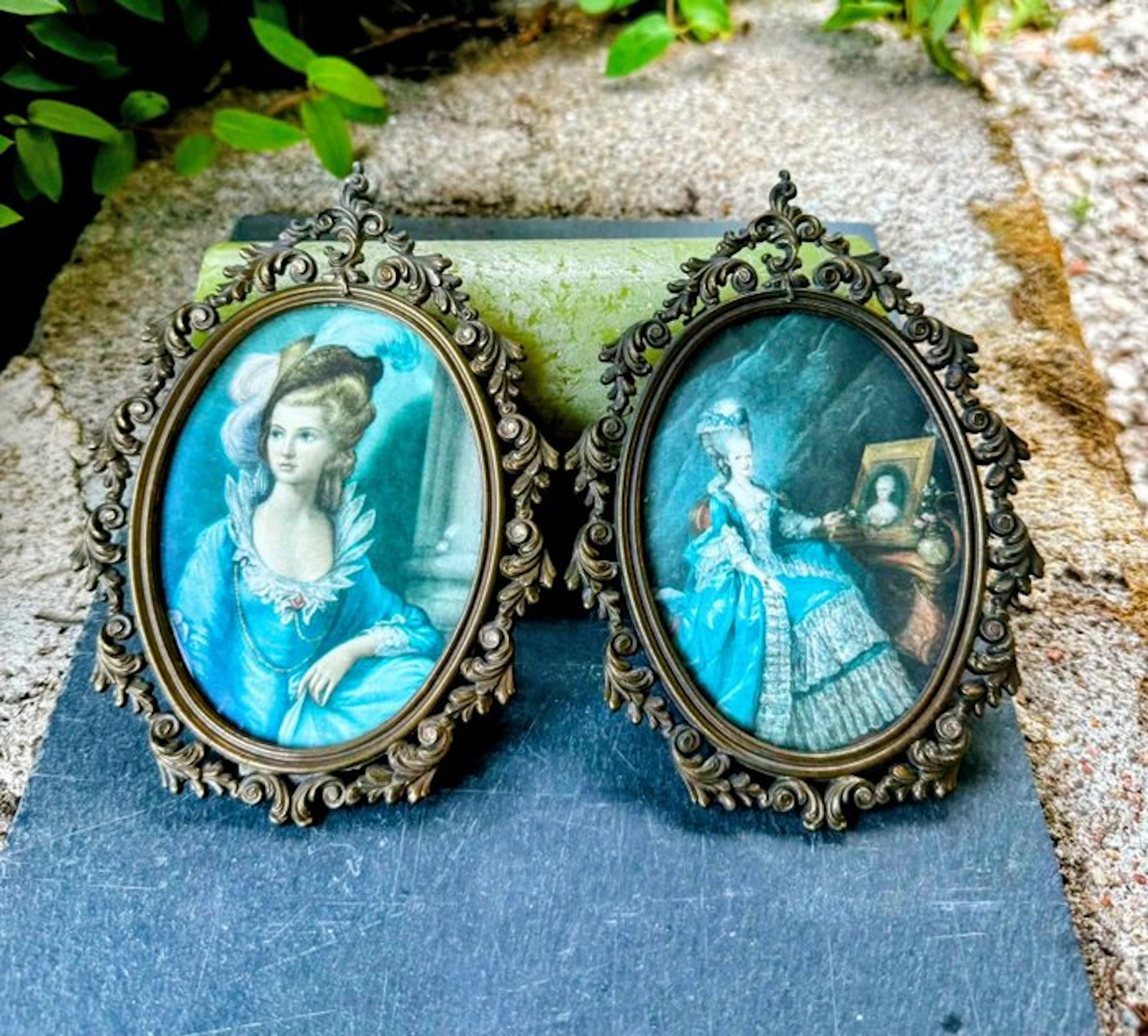 Picture frame (2) - Brass - Rococo