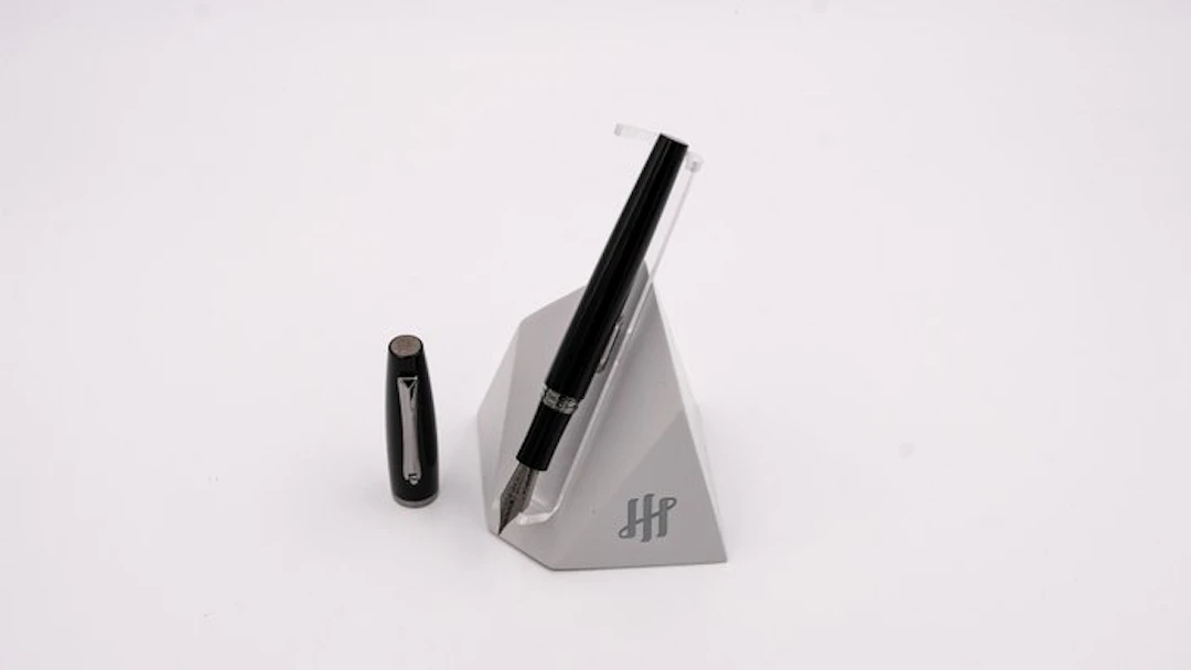 Montegrappa - Manager - Black - Gun Metal (ISMAN3LC) - Fountain pen
