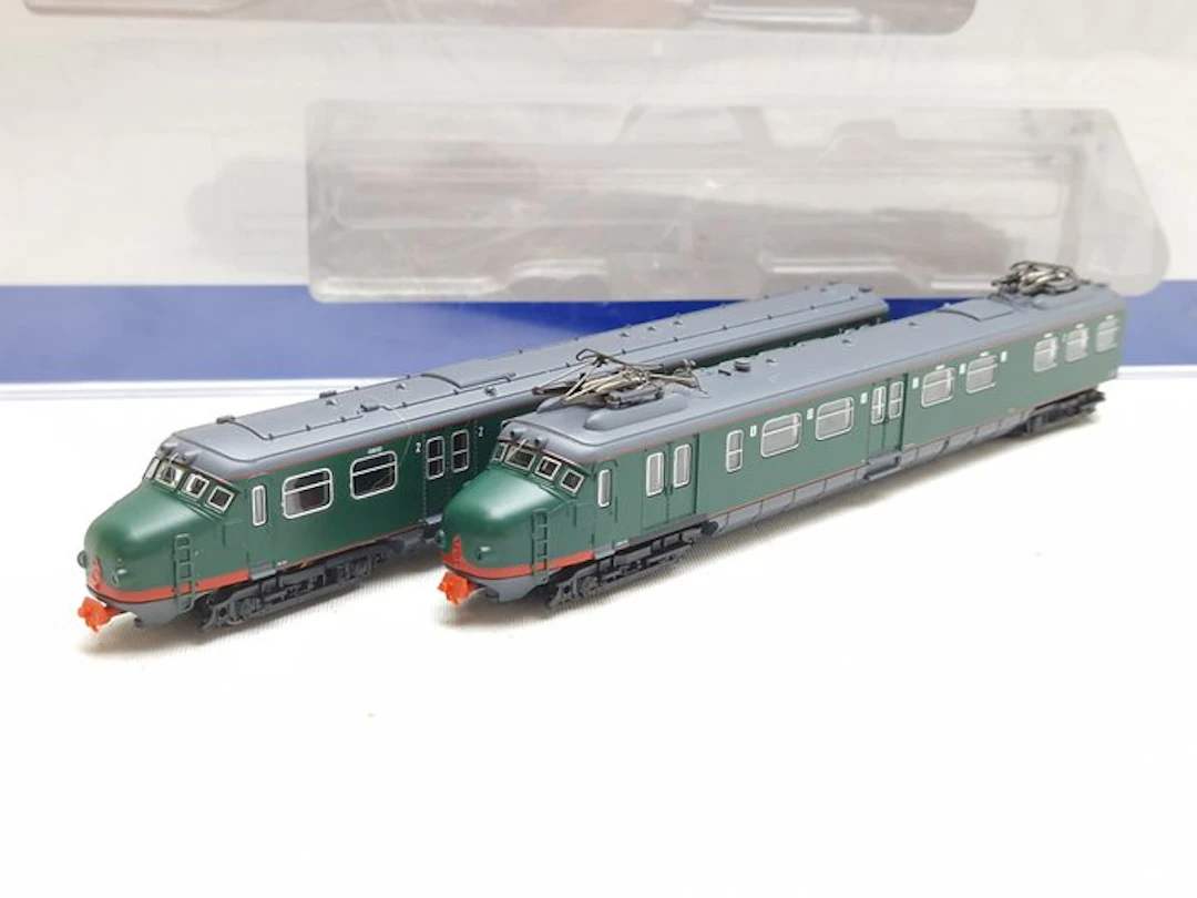 Piko N - 40292 - Train unit (1) - 'Dog's Head' Mat '54' 'Bloody Nose' 324 - NS